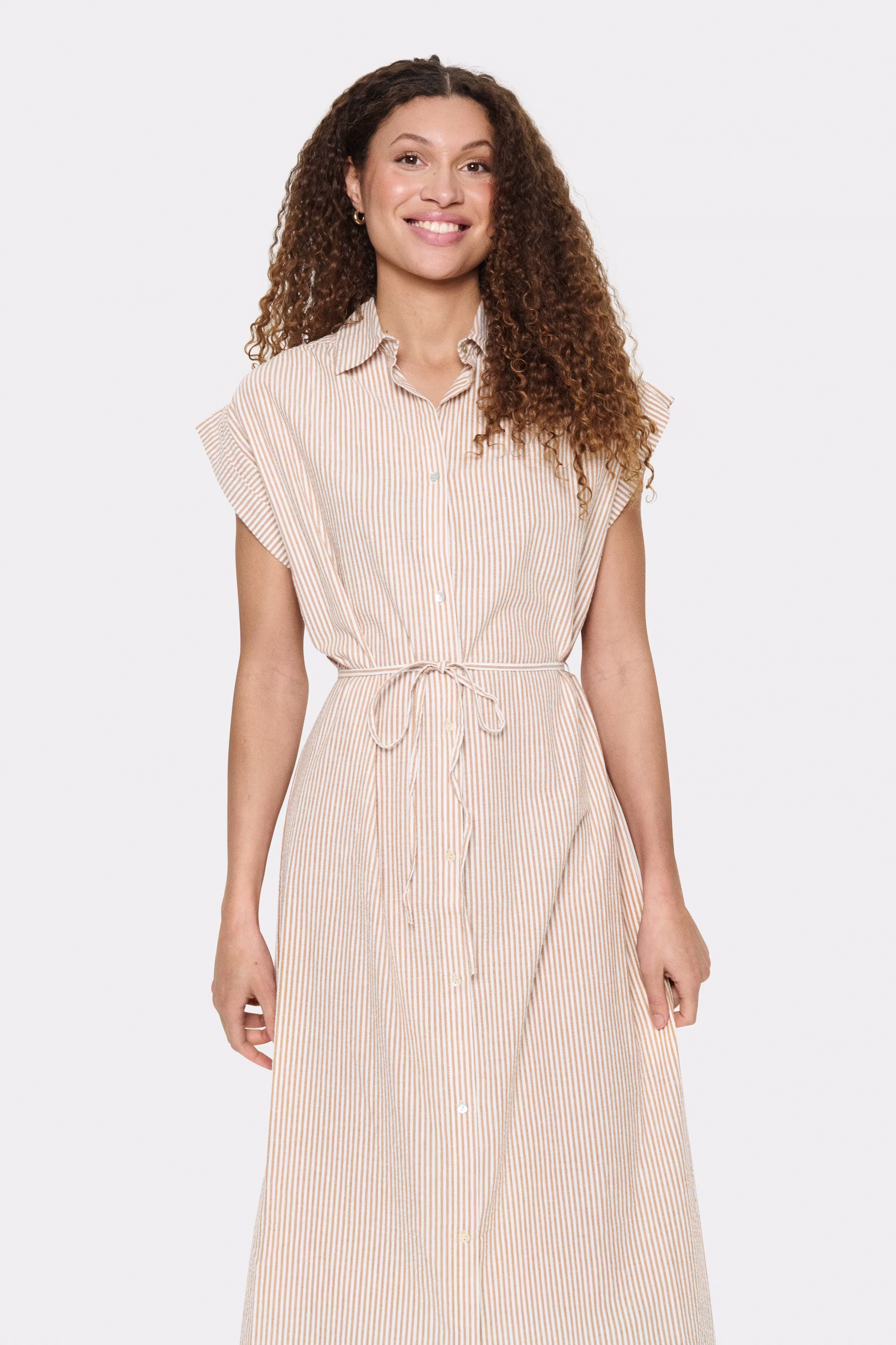 KiraSZ Klänning LOOKBOOK FRONT 30514017-171134