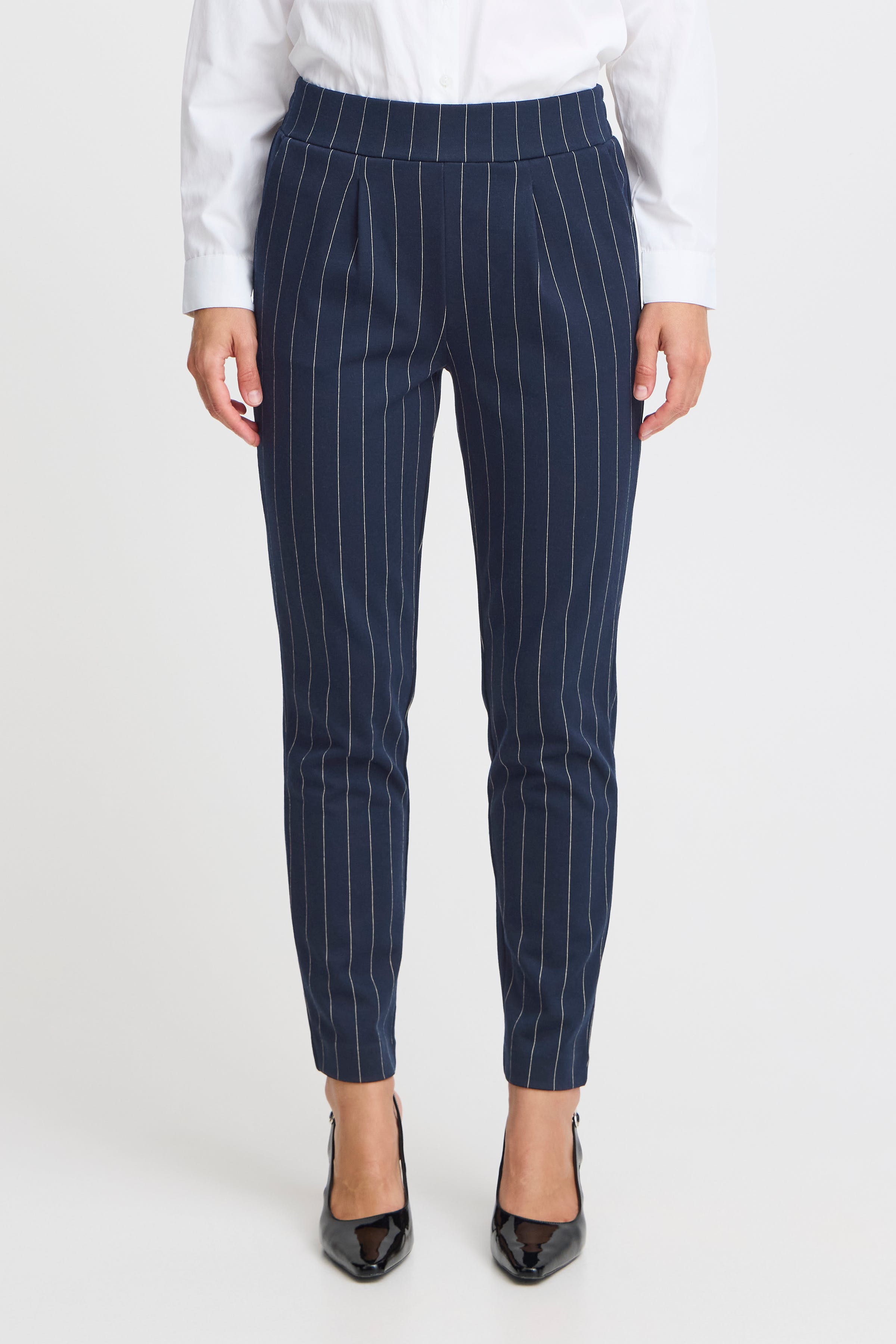 BYROWAN Byxor LOOKBOOK FRONT 20815726-202176