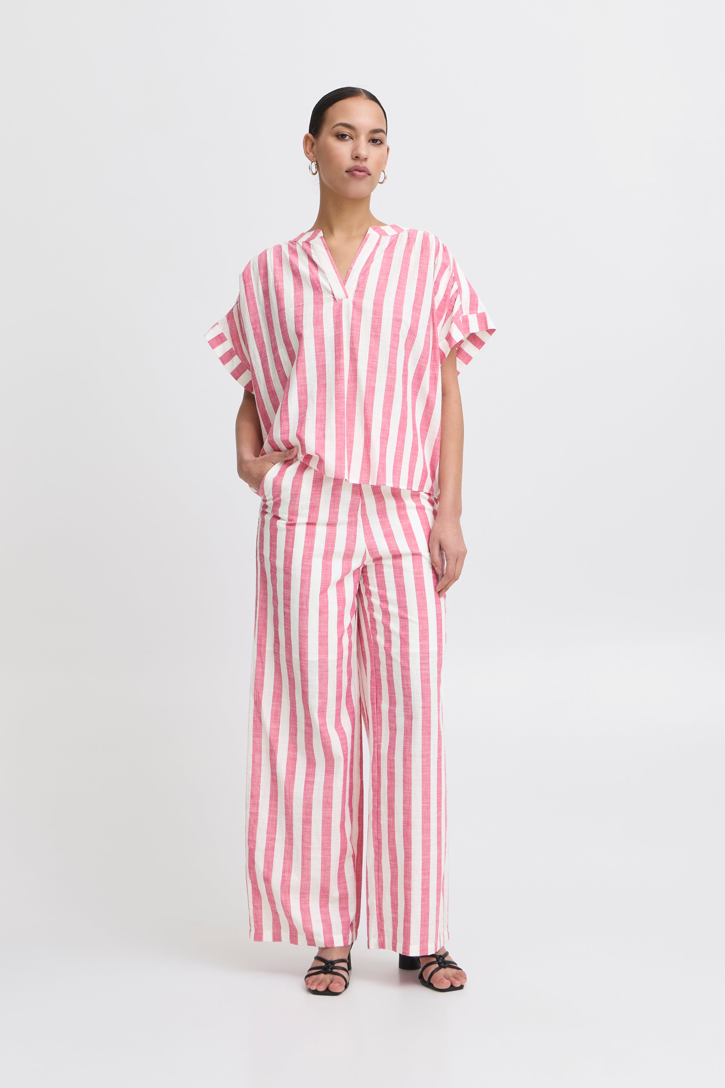 IHLOLIA Broek LOOKBOOK FRONT 20123400-204727