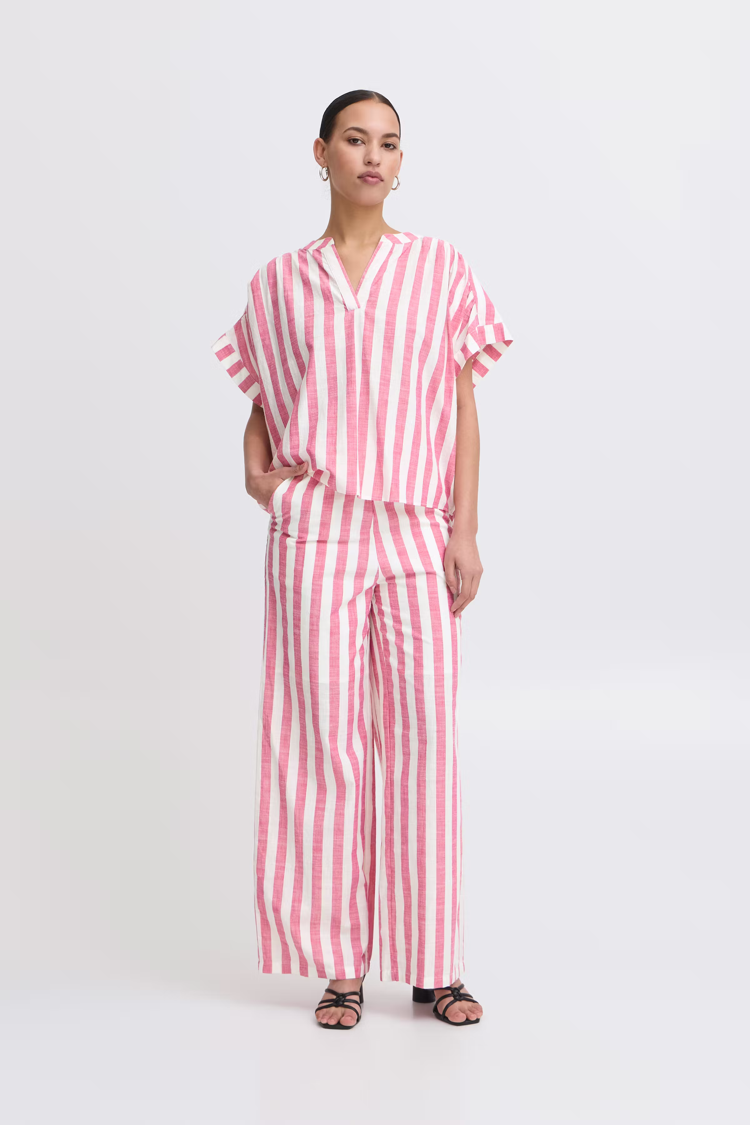 IHLOLIA Broek LOOKBOOK FRONT 20123400-204727