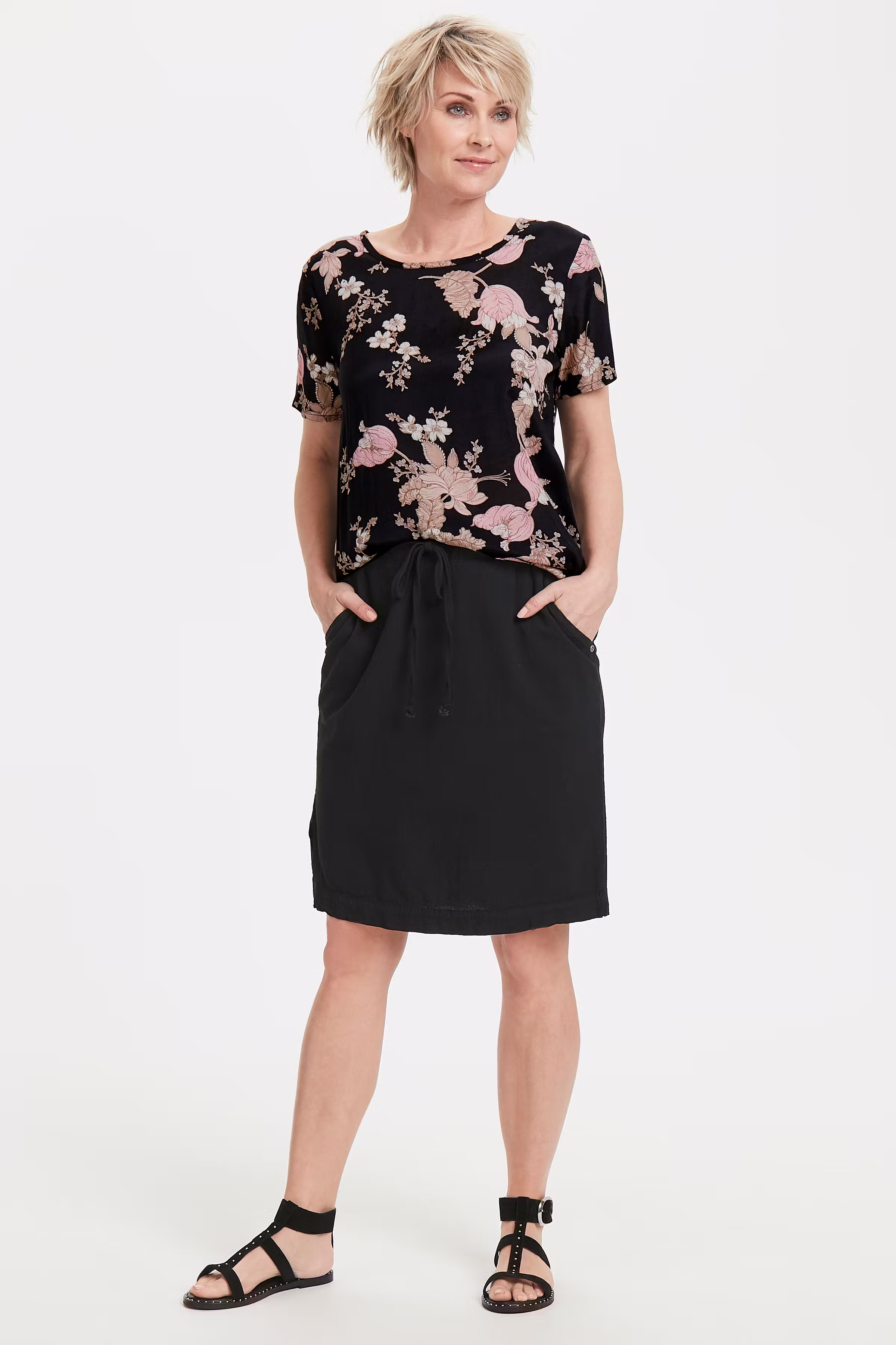 Kortärmad blus LOOKBOOK FRONT 10503135-50600