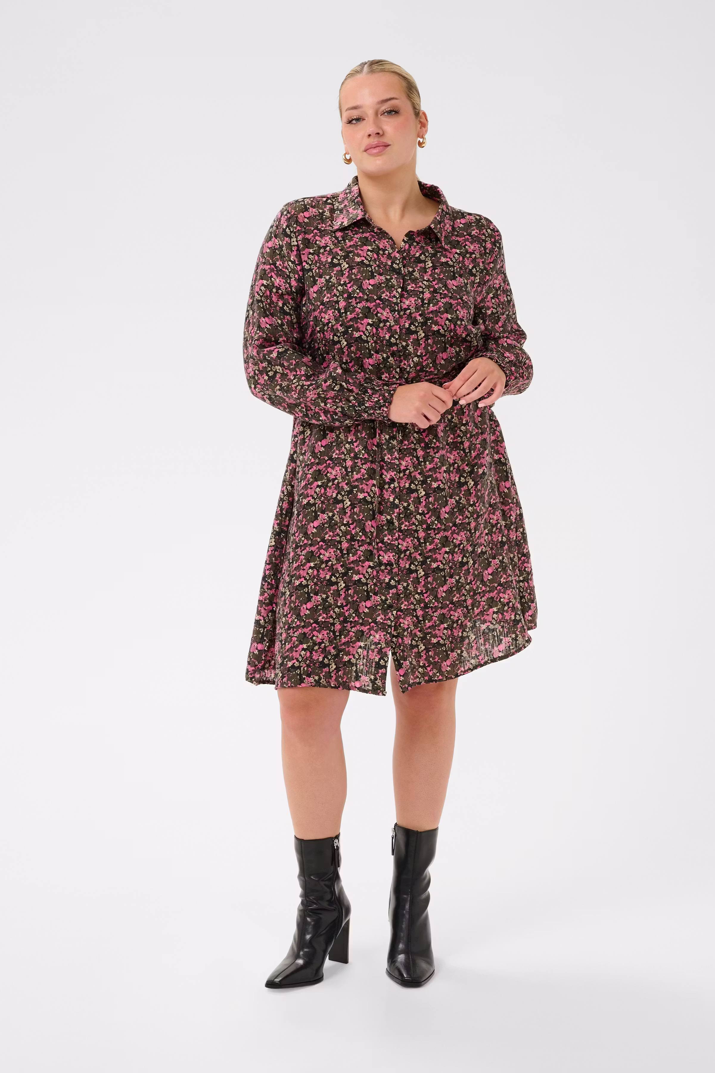 KCbelle Kleid LOOKBOOK FRONT 10583921-108749