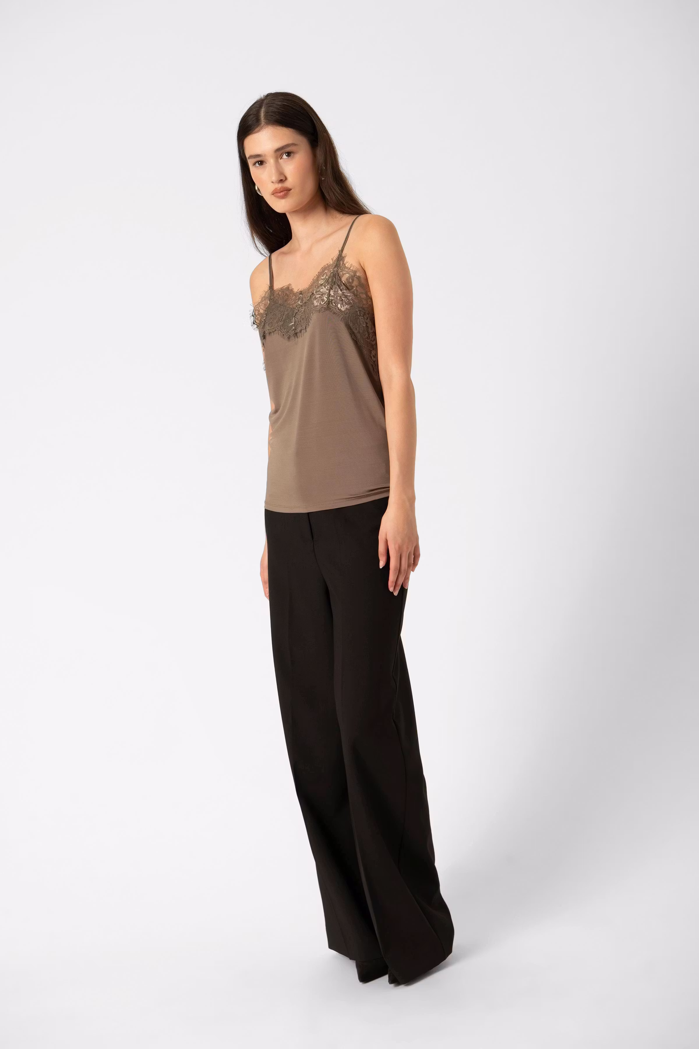 SLClara Underkläder LOOKBOOK FRONT 30403547-190808