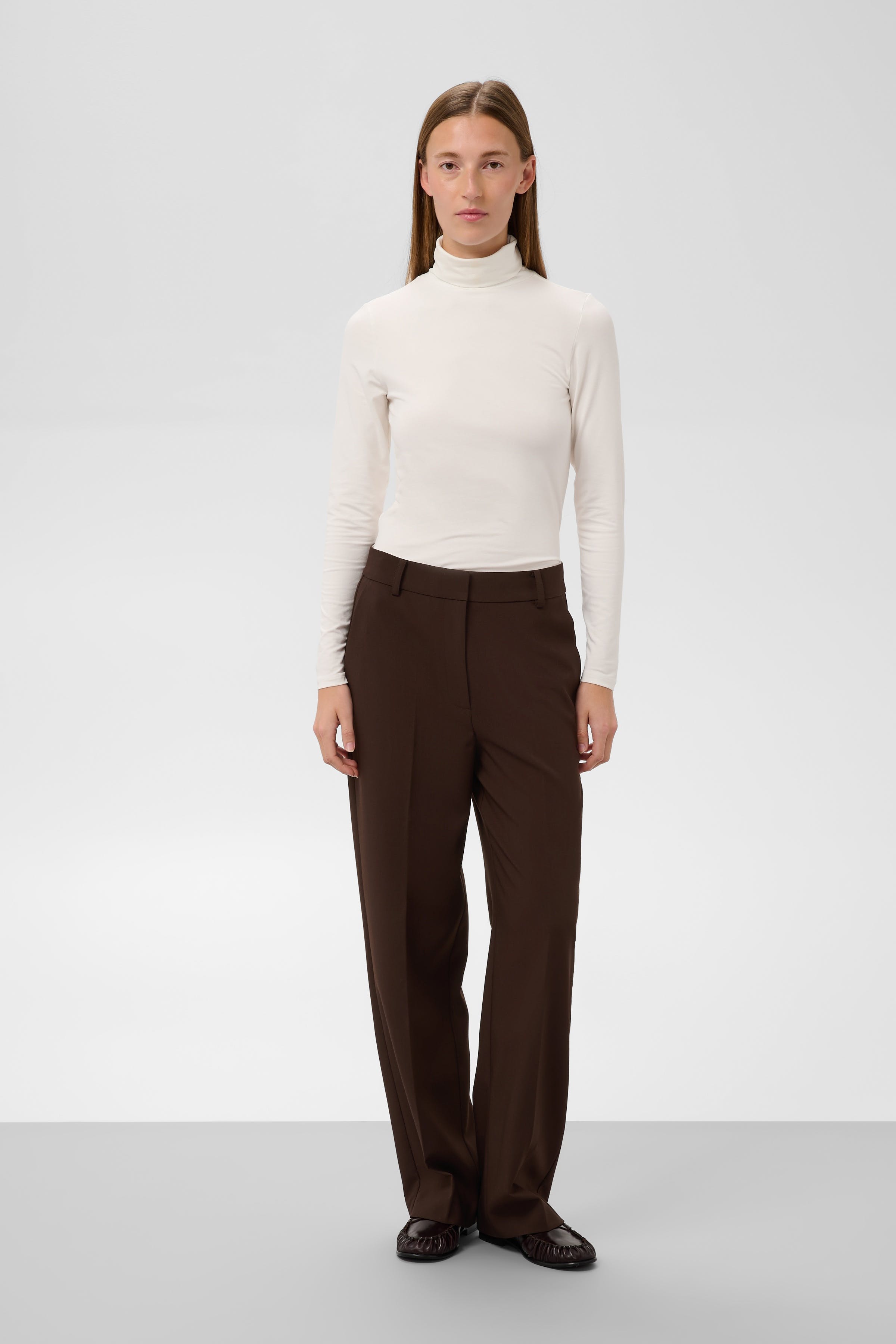 SLCorinne Broek LOOKBOOK FRONT 30409027-191106