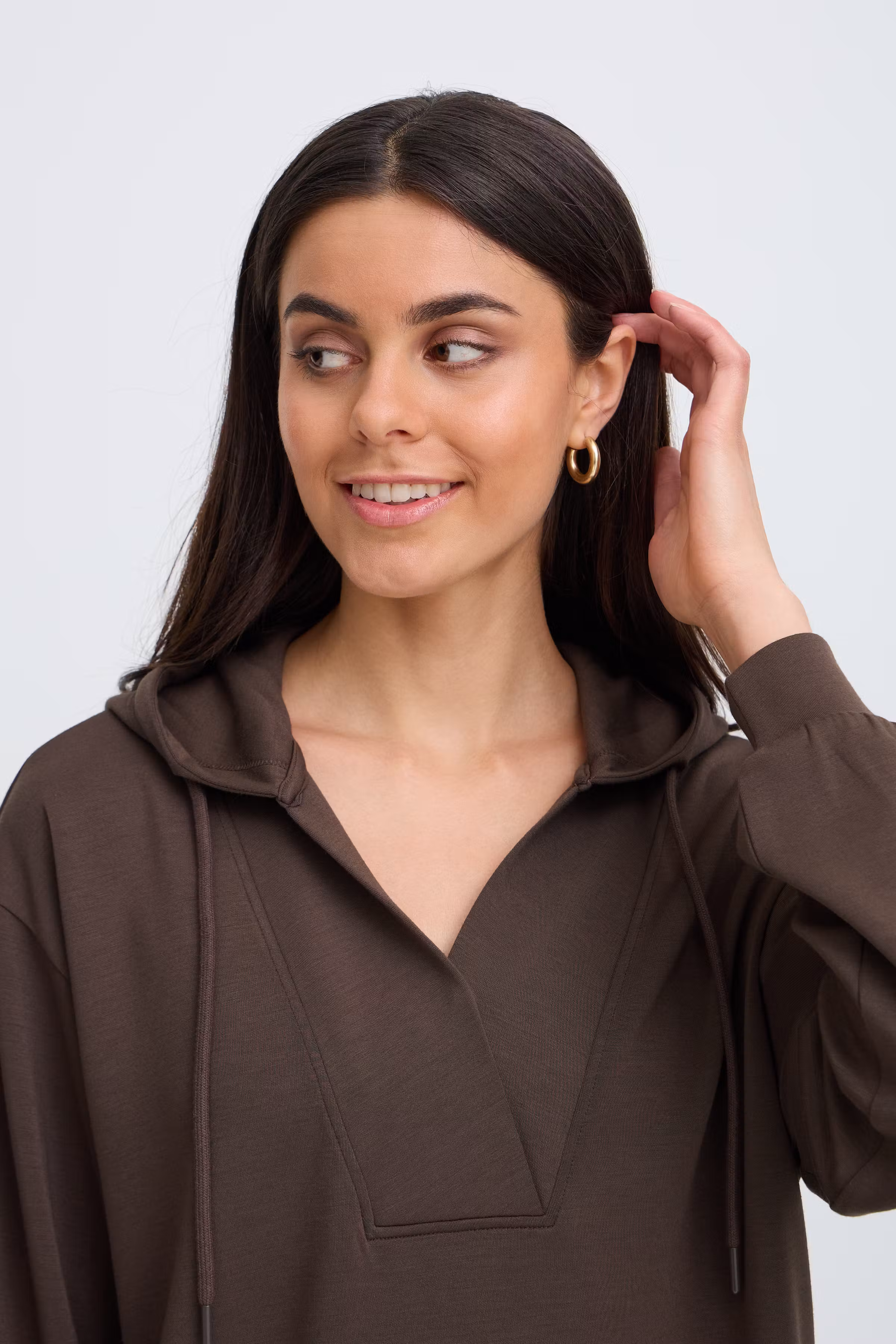 FRAURORA Sweatshirt LOOKBOOK DETAIL 20618234-190913