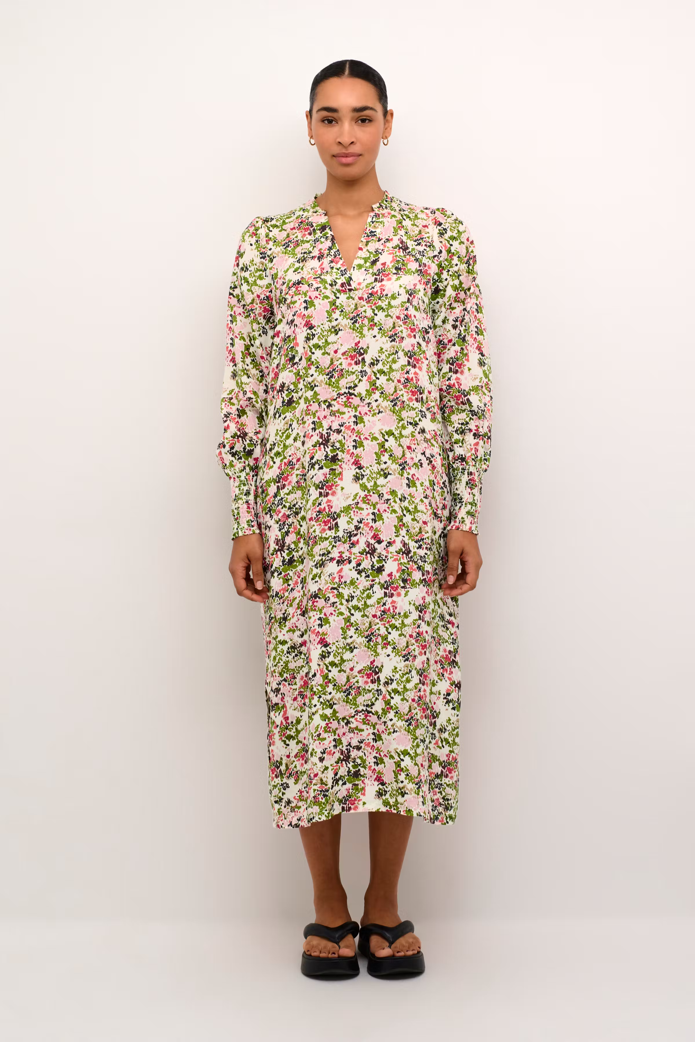 KAdrylia Kjole LOOKBOOK FRONT 10507646-105426