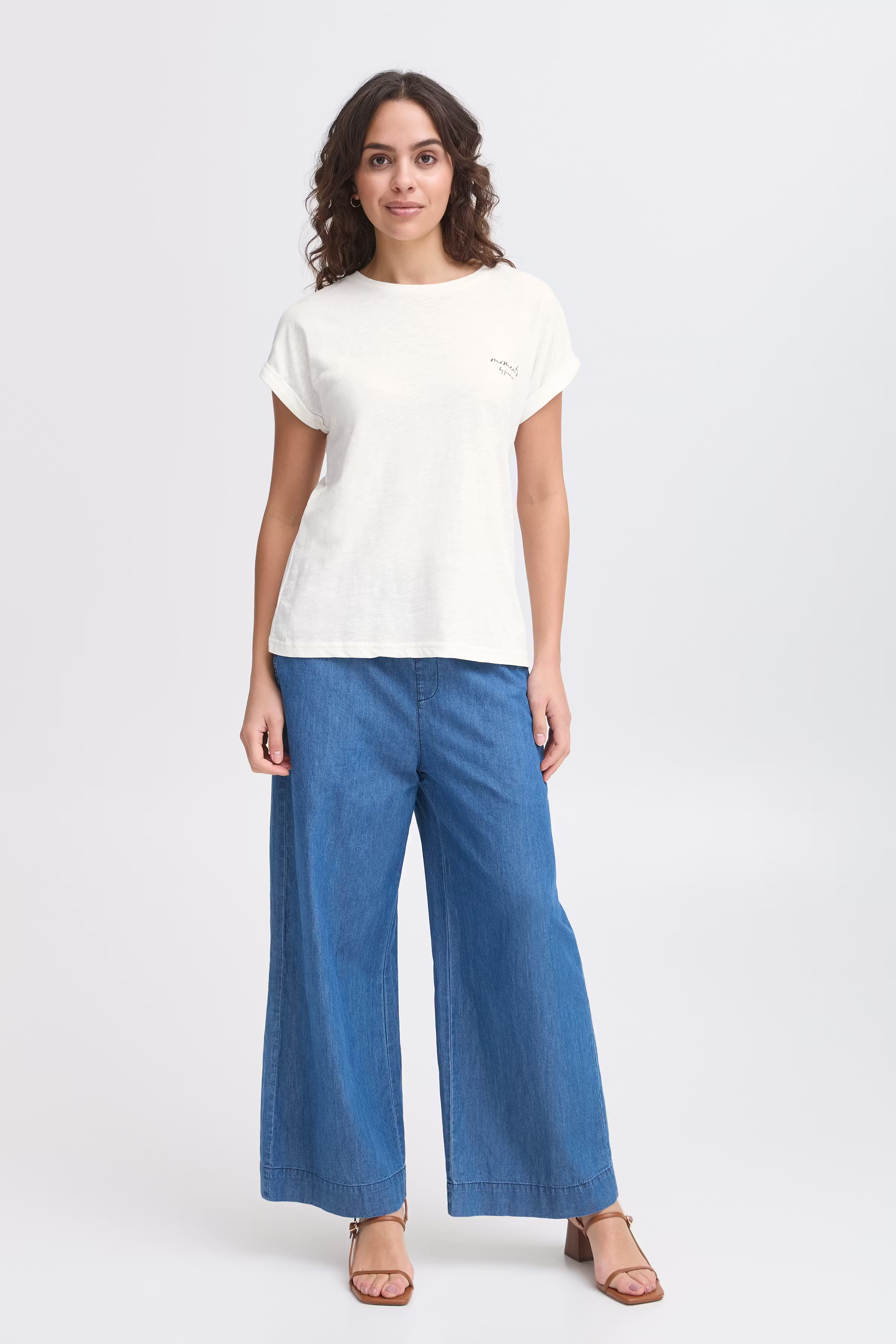 FRMATINA T-shirt LOOKBOOK FRONT 20615722-201237