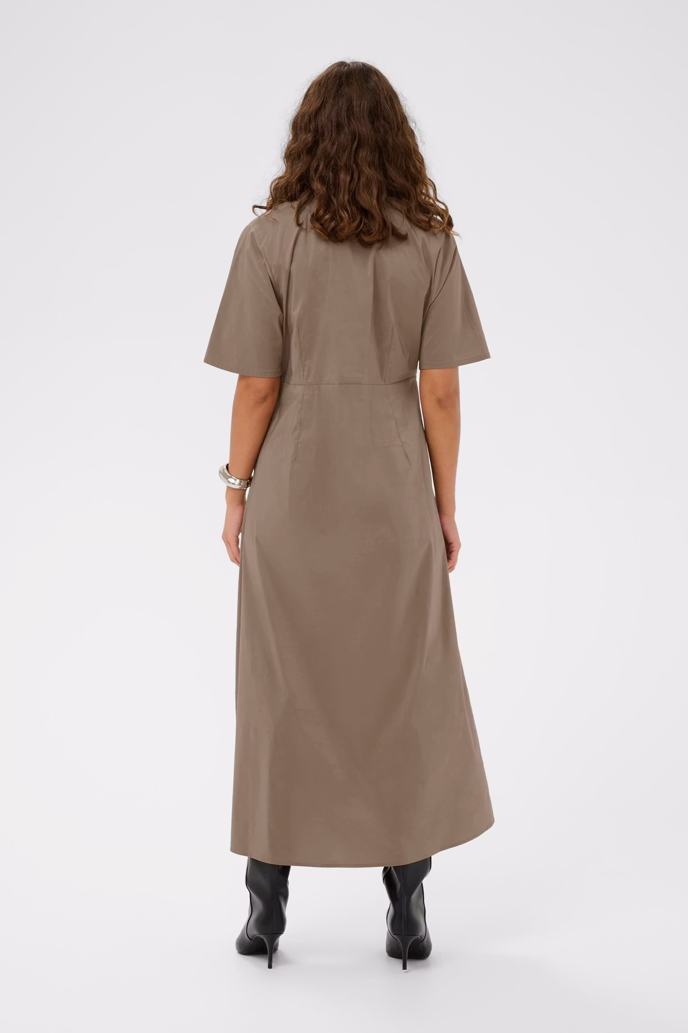 CUberri Kjole LOOKBOOK BACK 50112204-171410