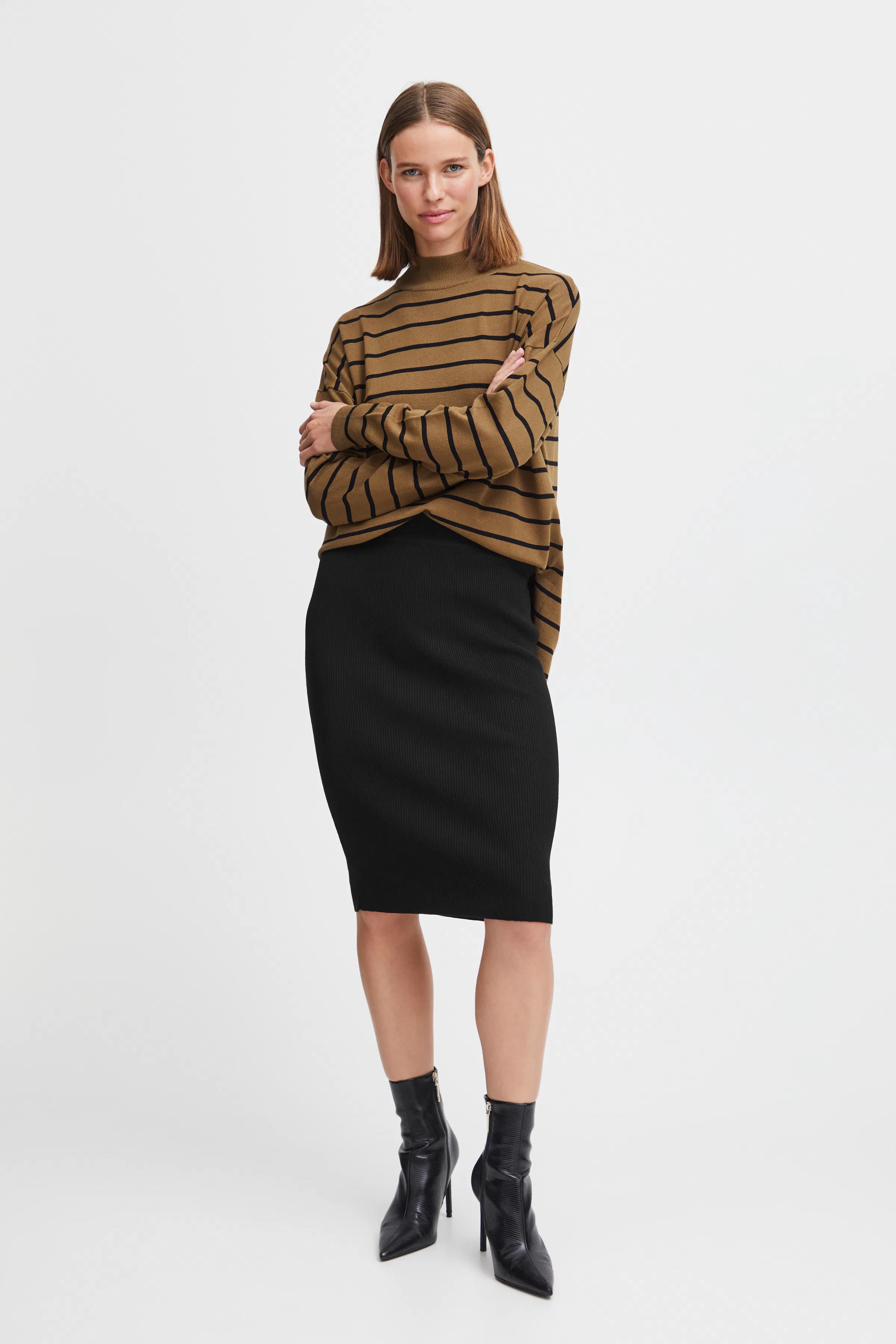 BYMMORLA Skjørt LOOKBOOK FRONT 20815307-200451