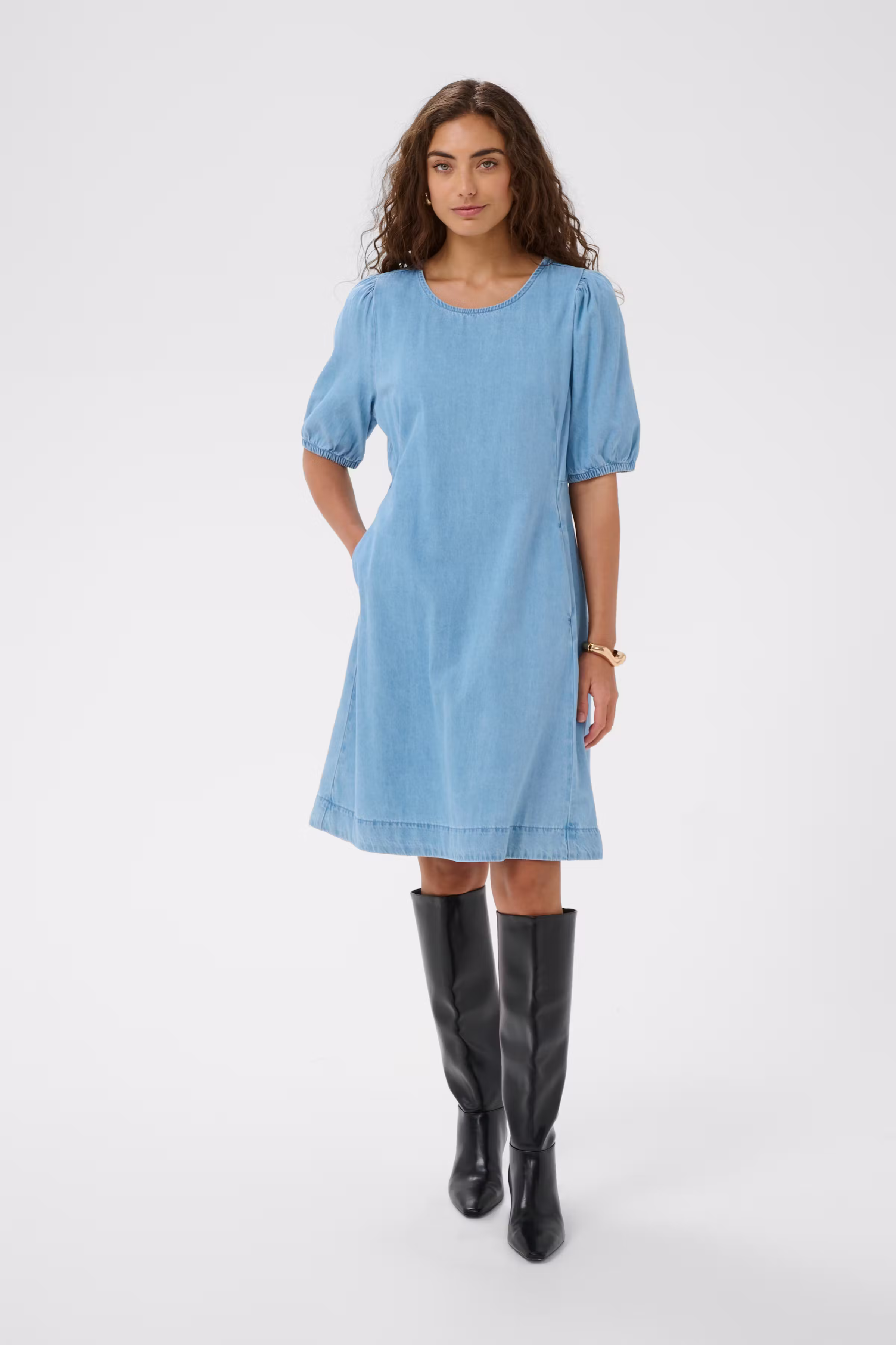 CUnua Kjole LOOKBOOK FRONT 50113221-500027