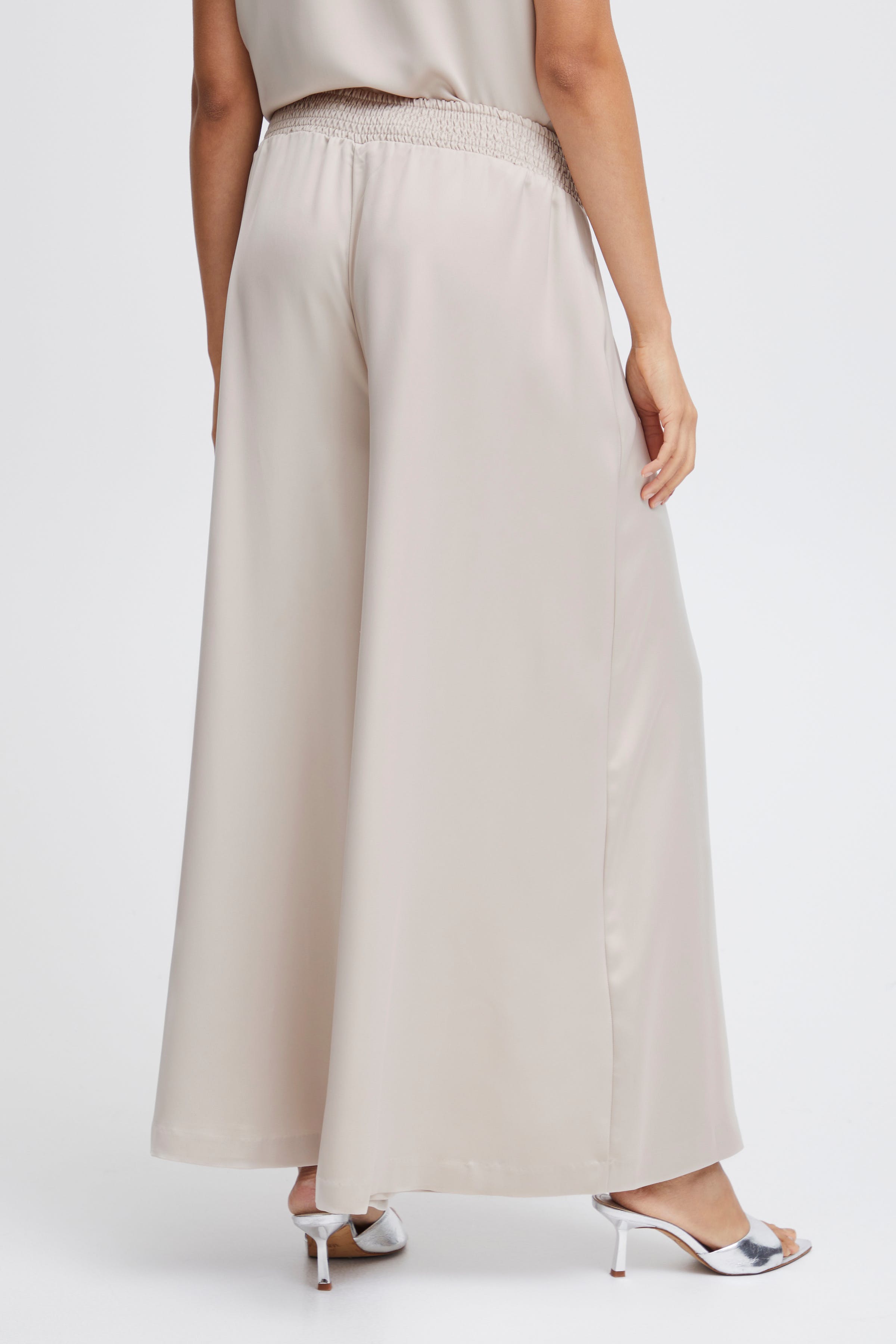 BYESTO Trousers LOOKBOOK BACK 20814864-140708