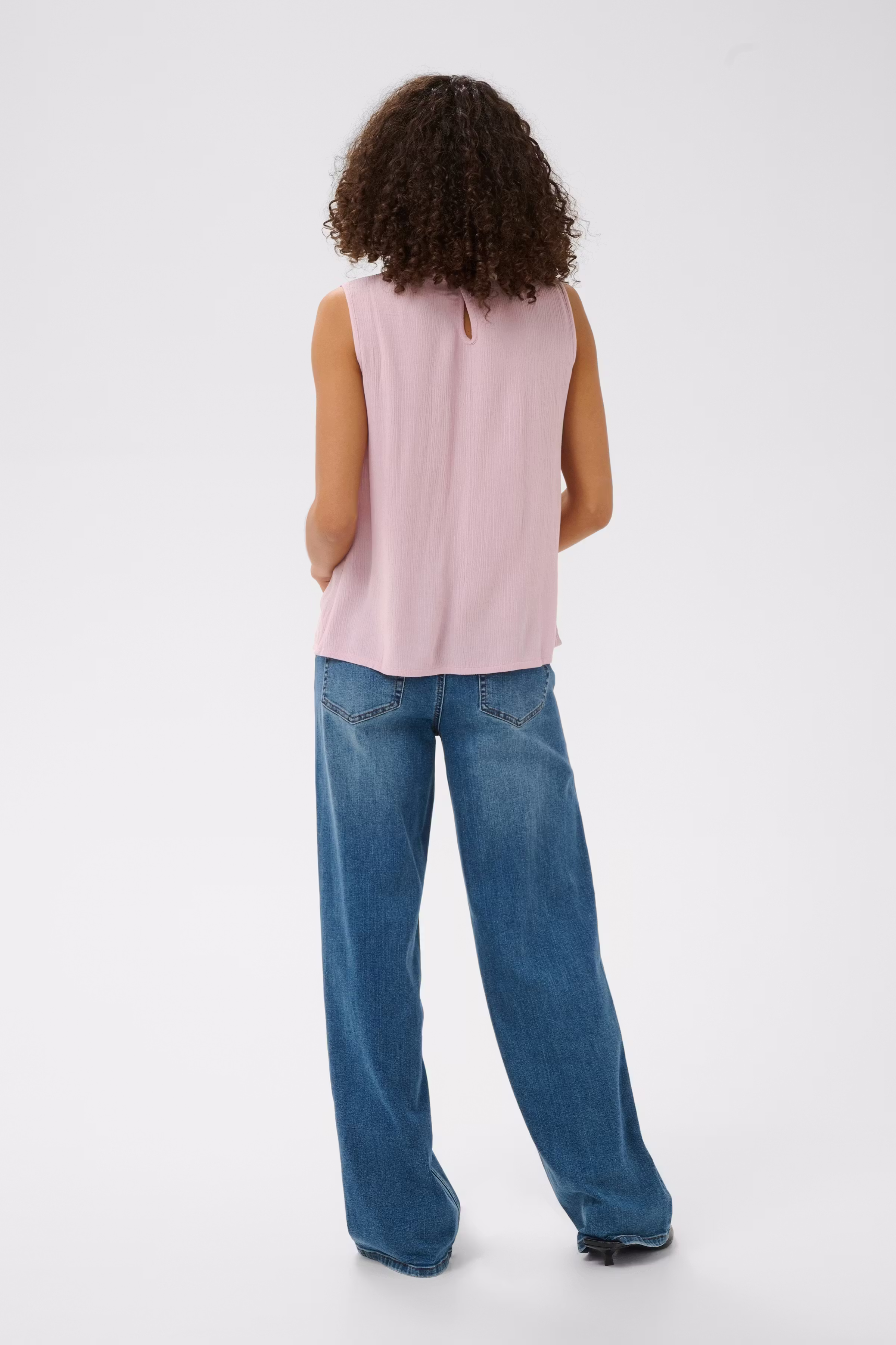 KAmeredith Blouse LOOKBOOK BACK 10512420-163205