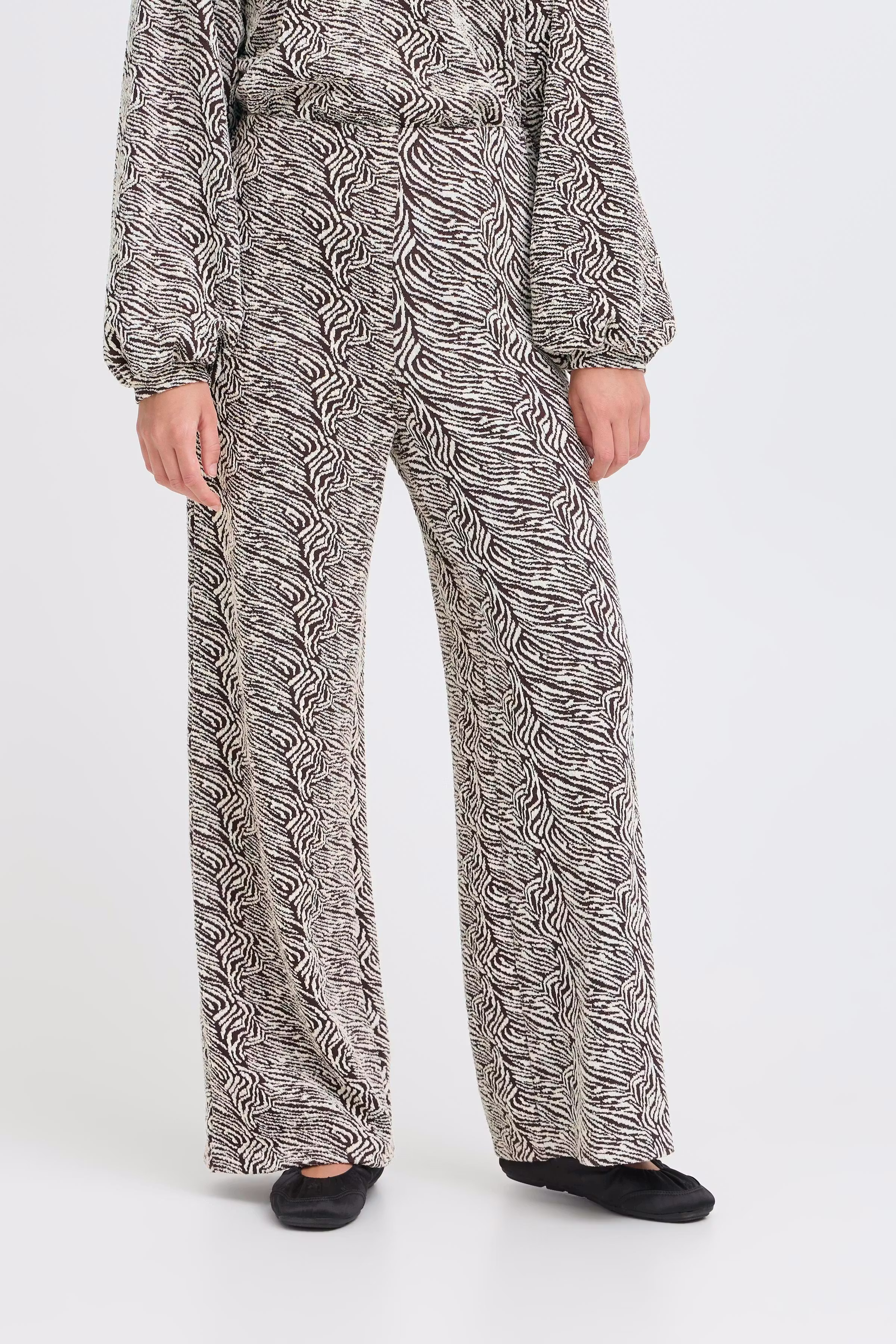 IHOELLY Hose LOOKBOOK FRONT 20124648-900001816