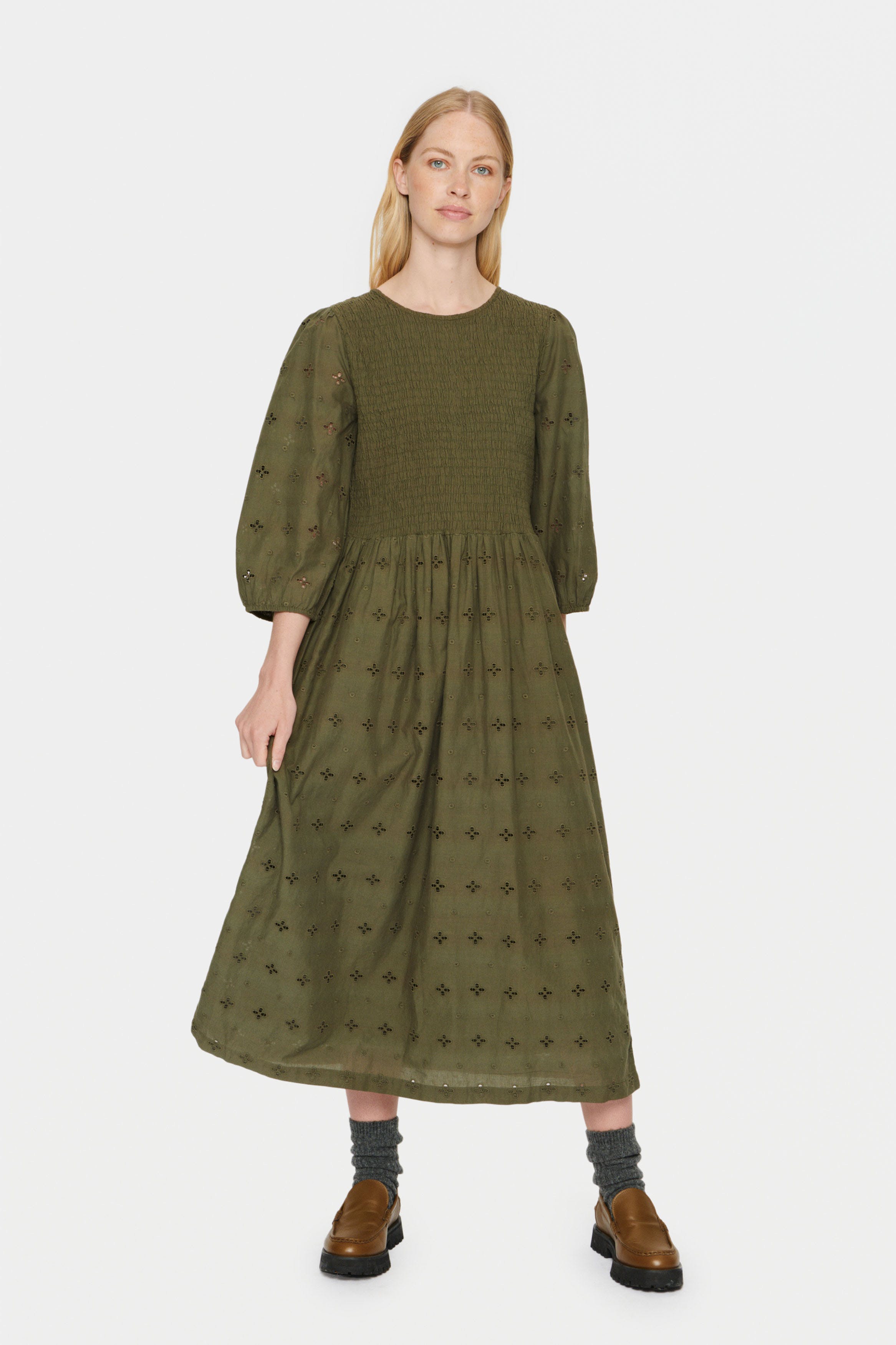 AbbySZ Jurk LOOKBOOK FRONT 30512833-190511