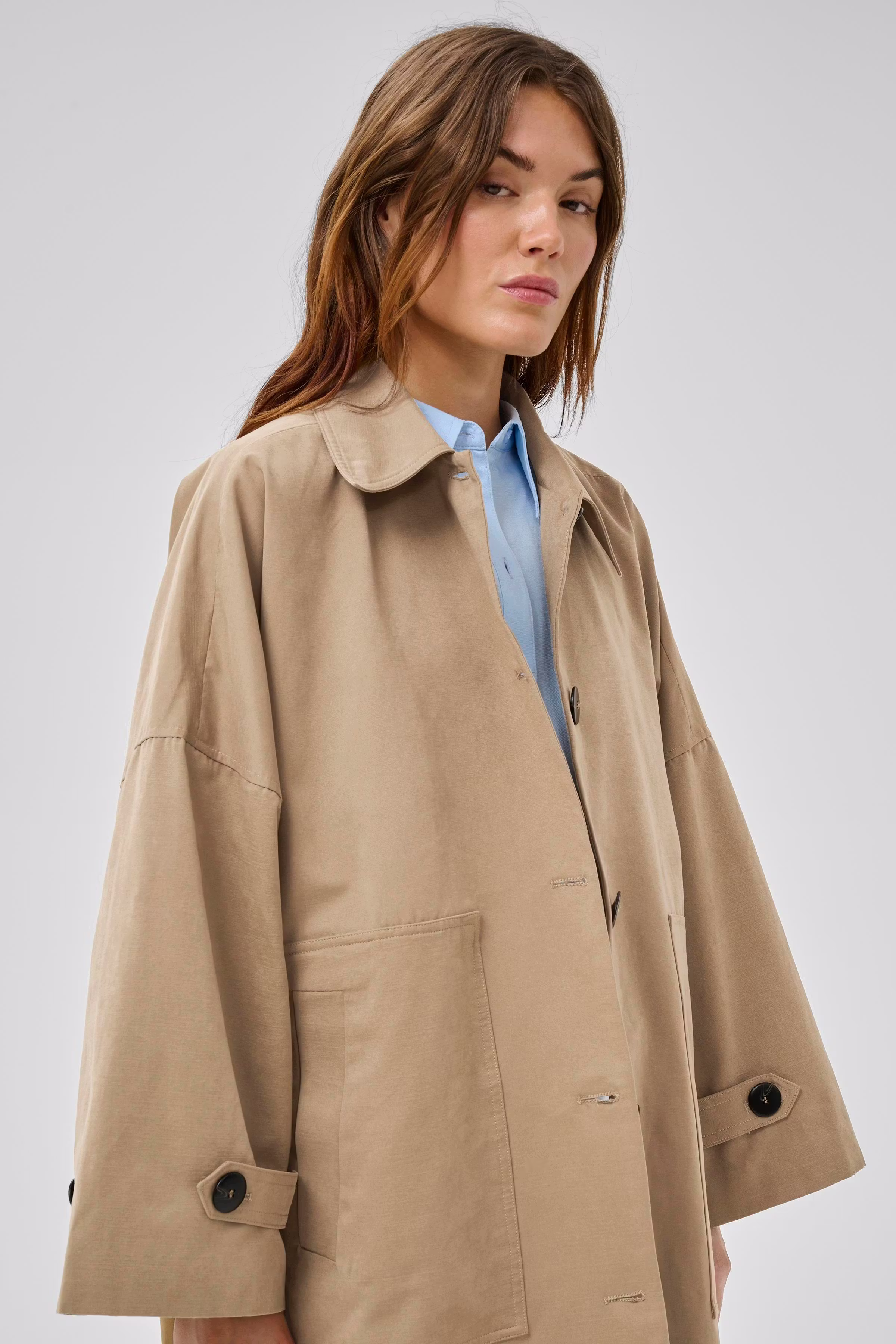 LyonMW Mantel LOOKBOOK DETAIL 10705044-171314