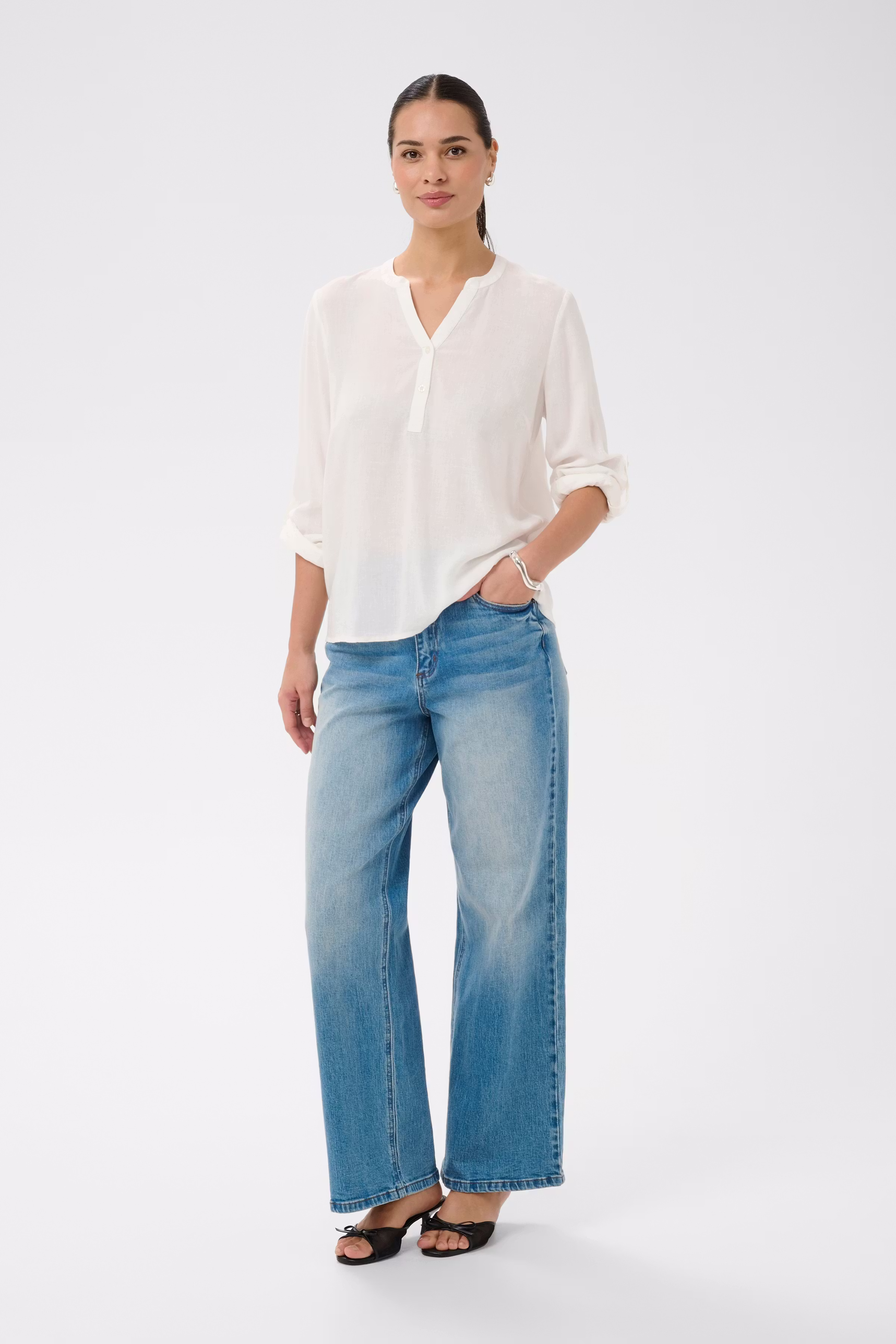 KAmilia Lin bluse LOOKBOOK FRONT 10508313-110602