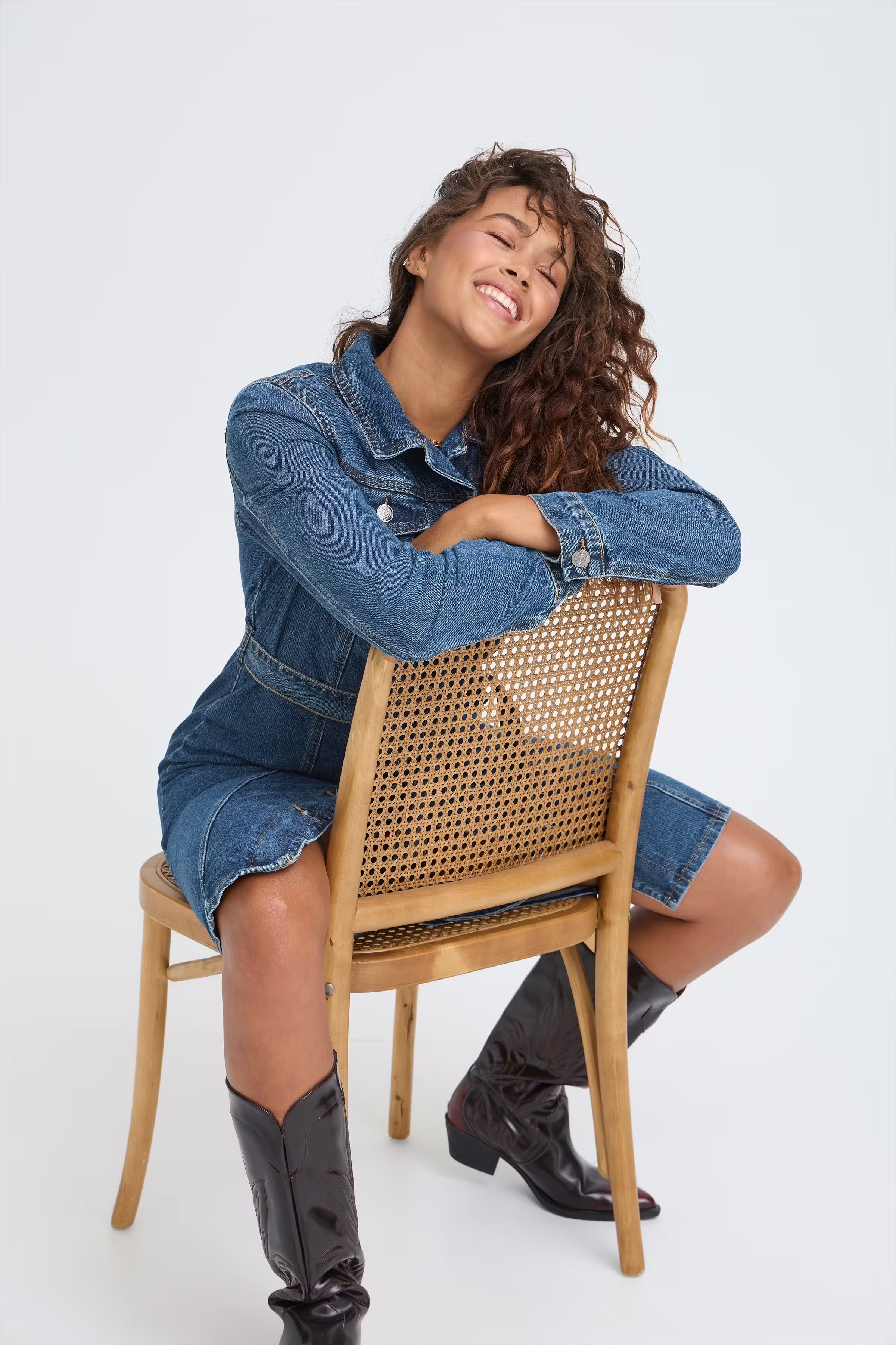 SBPINGA Kjole LOOKBOOK DETAIL 22101098-203677