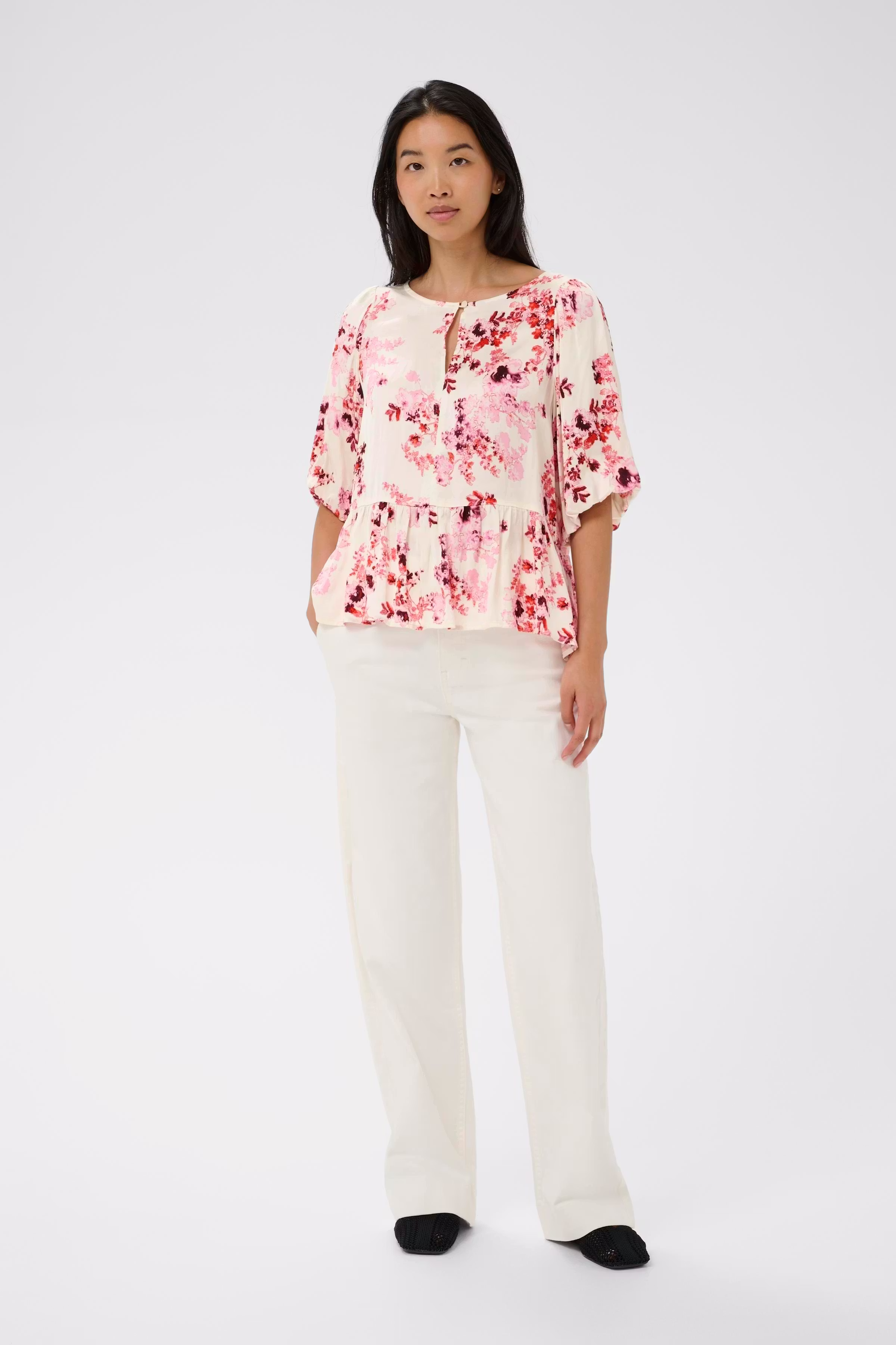 AzeliaPW Bluse LOOKBOOK FRONT 30310421-304783