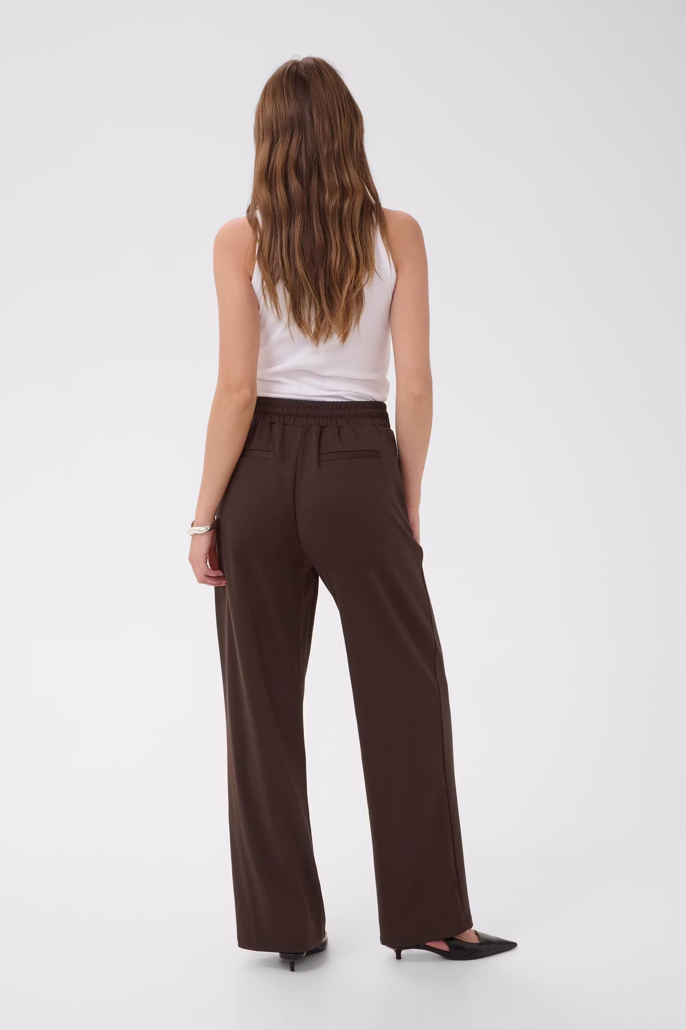 KAjenny Straight Pants LOOKBOOK BACK 10508621-190915