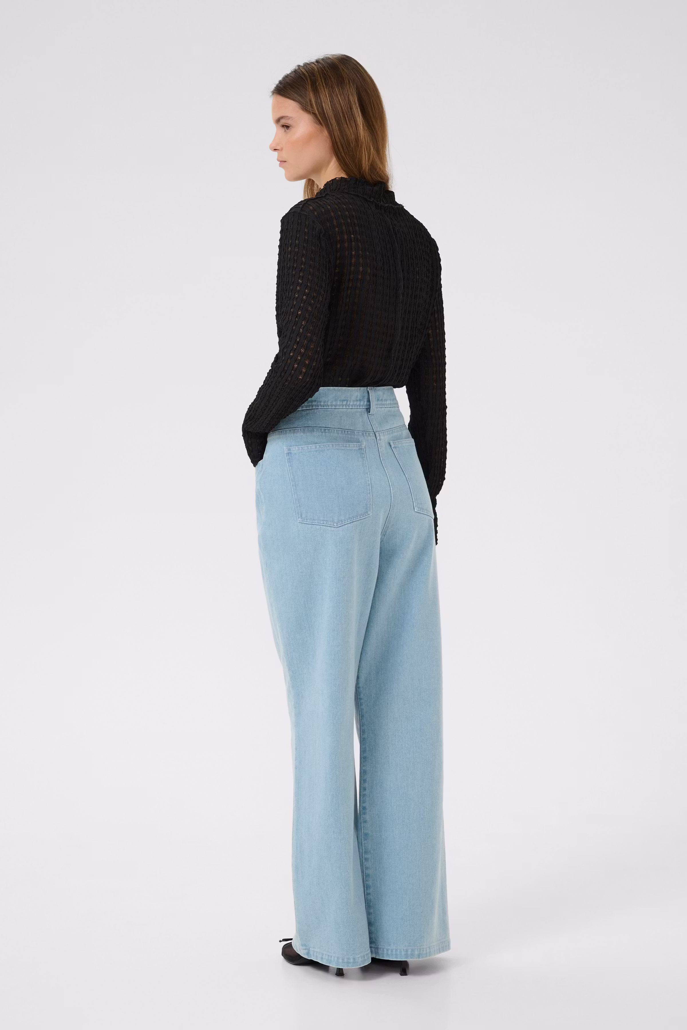 KBTekla Blouse LOOKBOOK BACK 10105313-194008