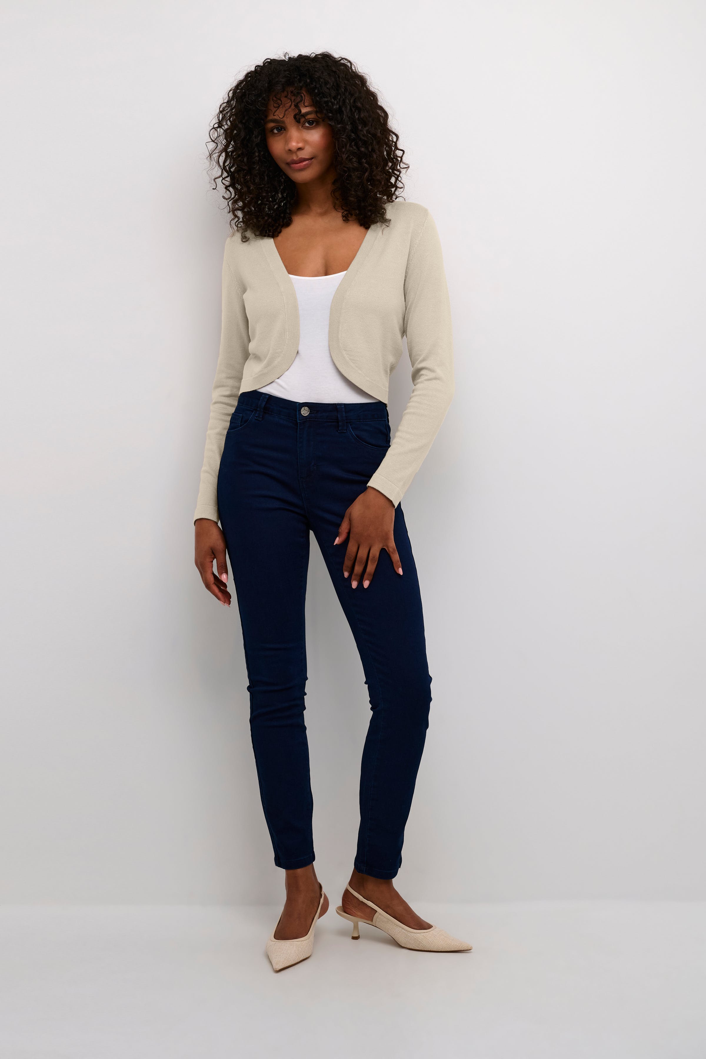 KAAstrid Bolero LOOKBOOK FRONT 500020-52213