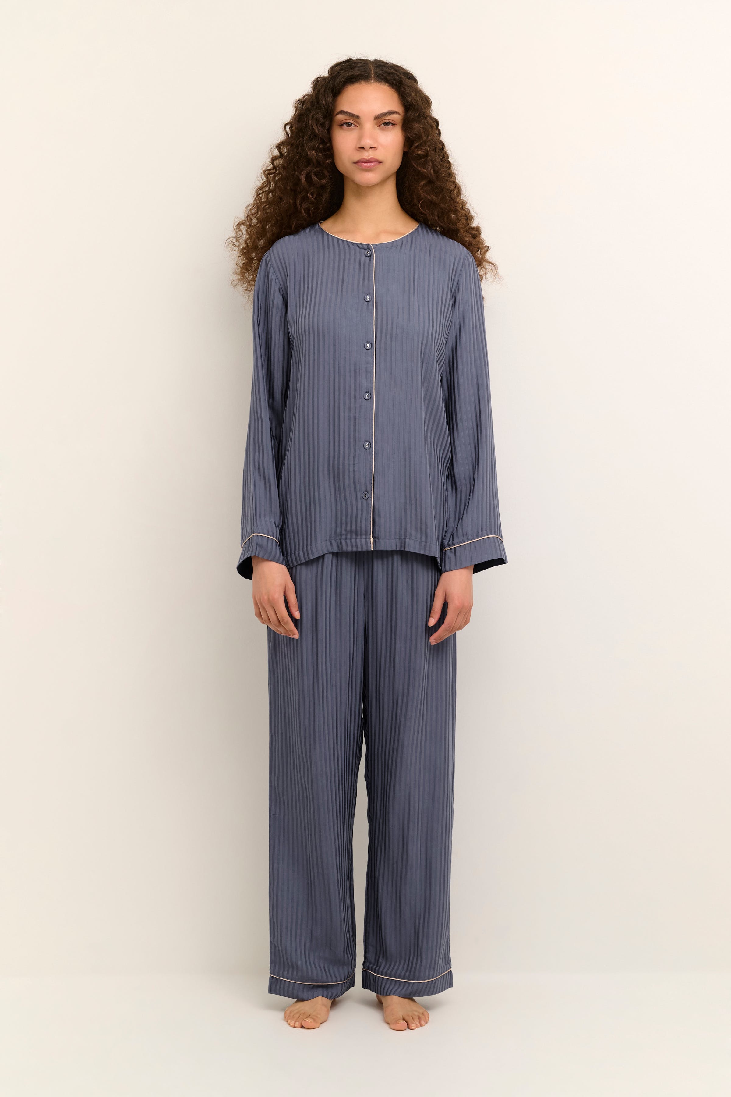 GalaxyKH Nachtmode LOOKBOOK FRONT 10104147-183912