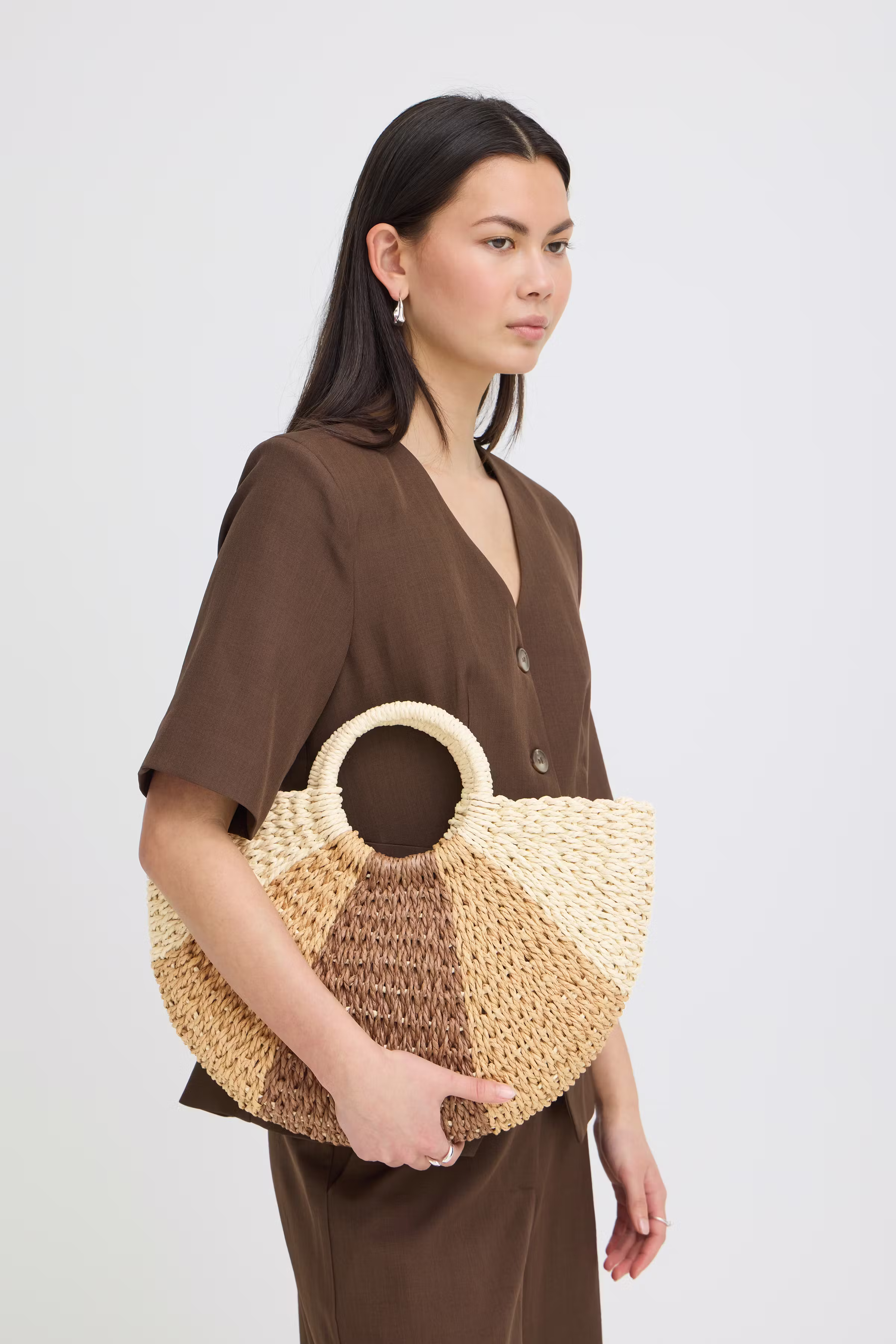 IAPIAL Sac LOOKBOOK FRONT 20126181-130905