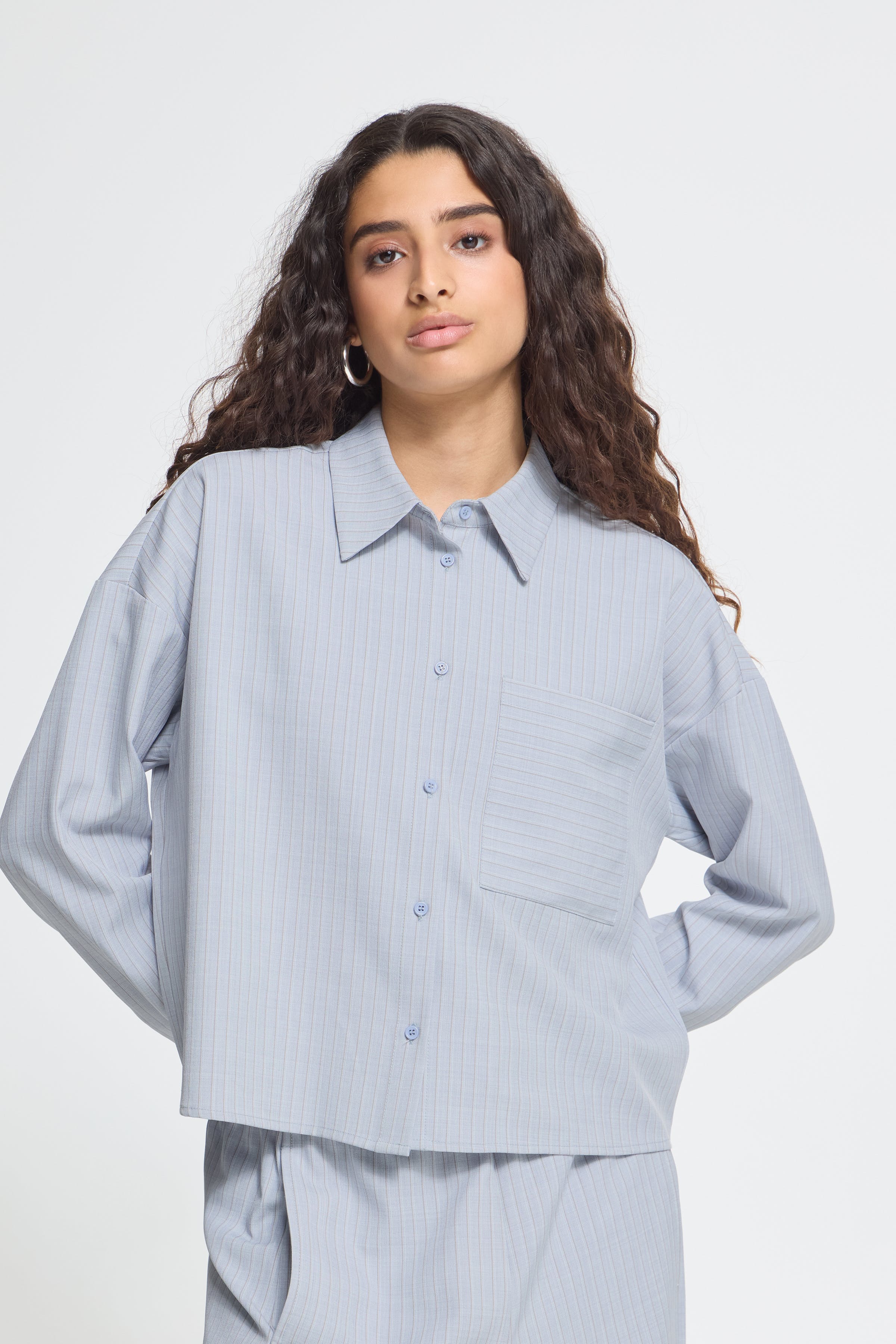 IXTRINE Shirt LOOKBOOK FRONT 20123489-164013