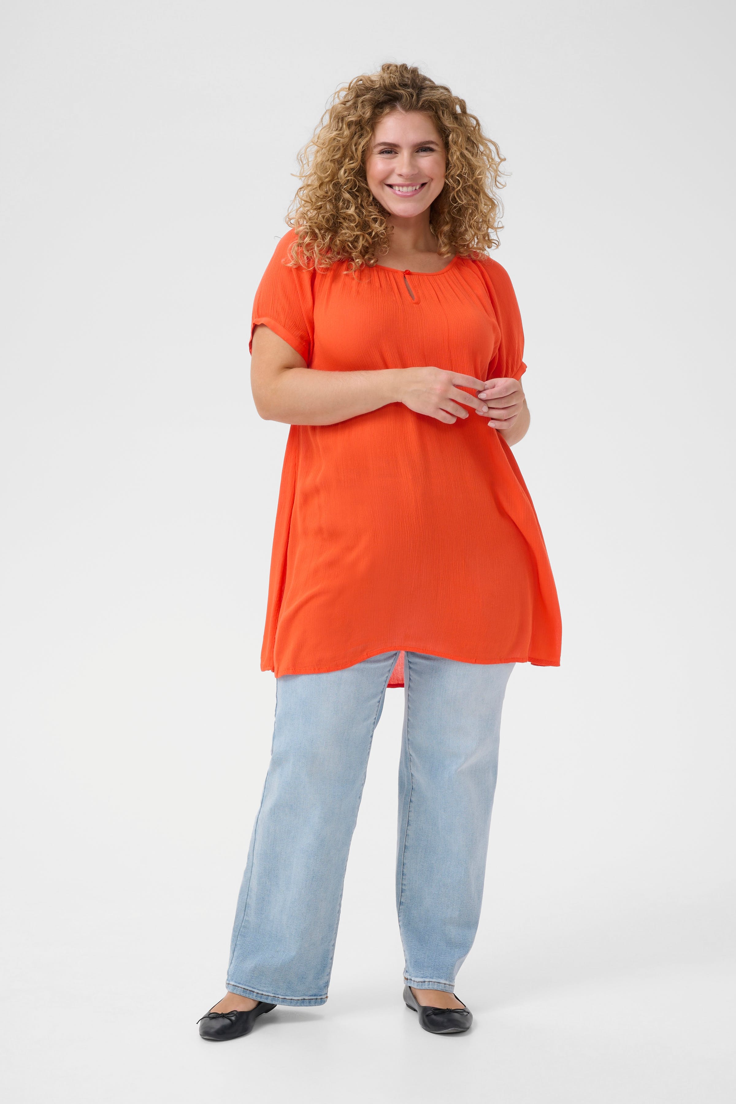 KCami Tunic LOOKBOOK FRONT 10580097-171558