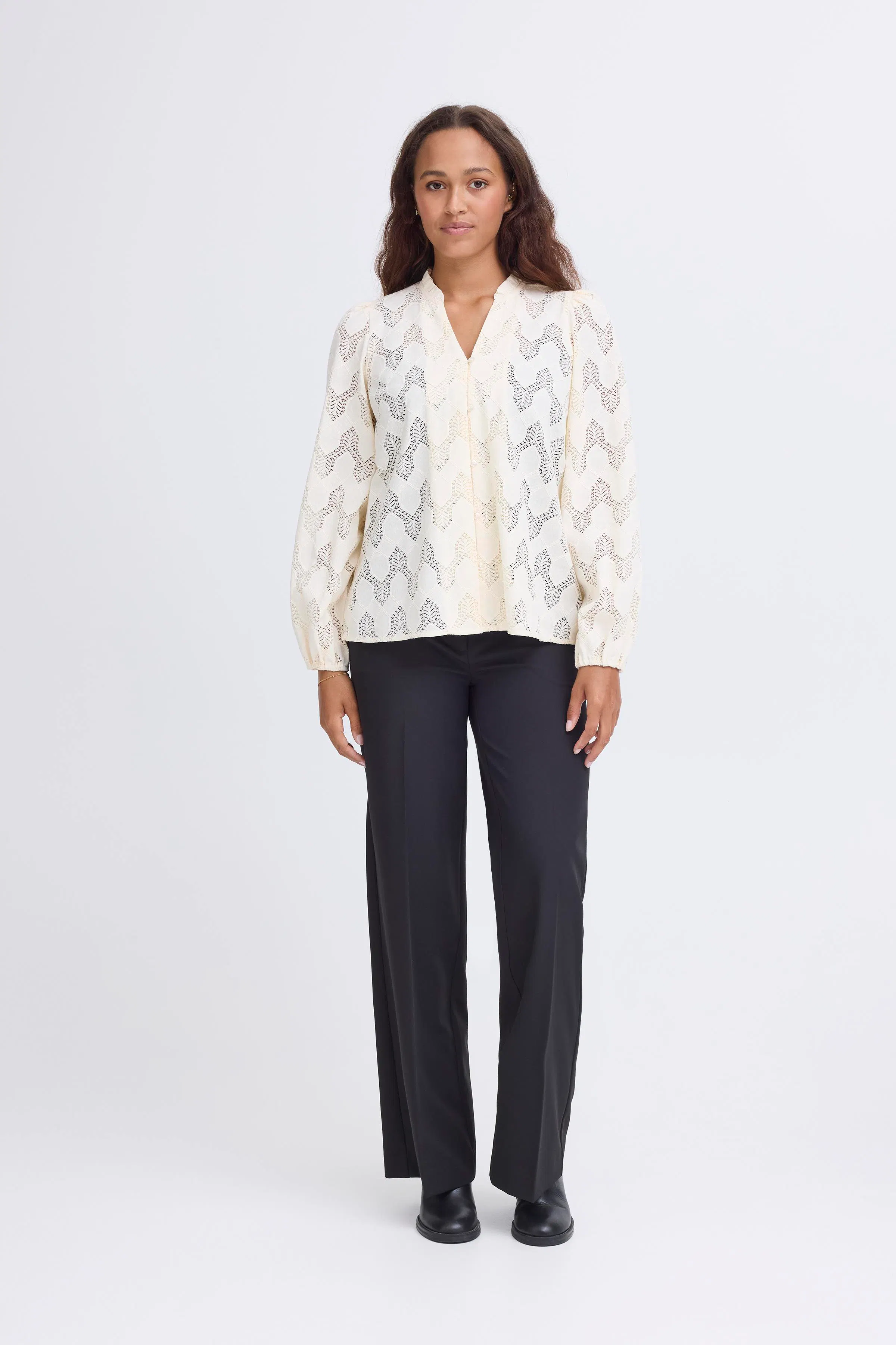 IHJUNELA Overhemd LOOKBOOK FRONT 20124459-130905