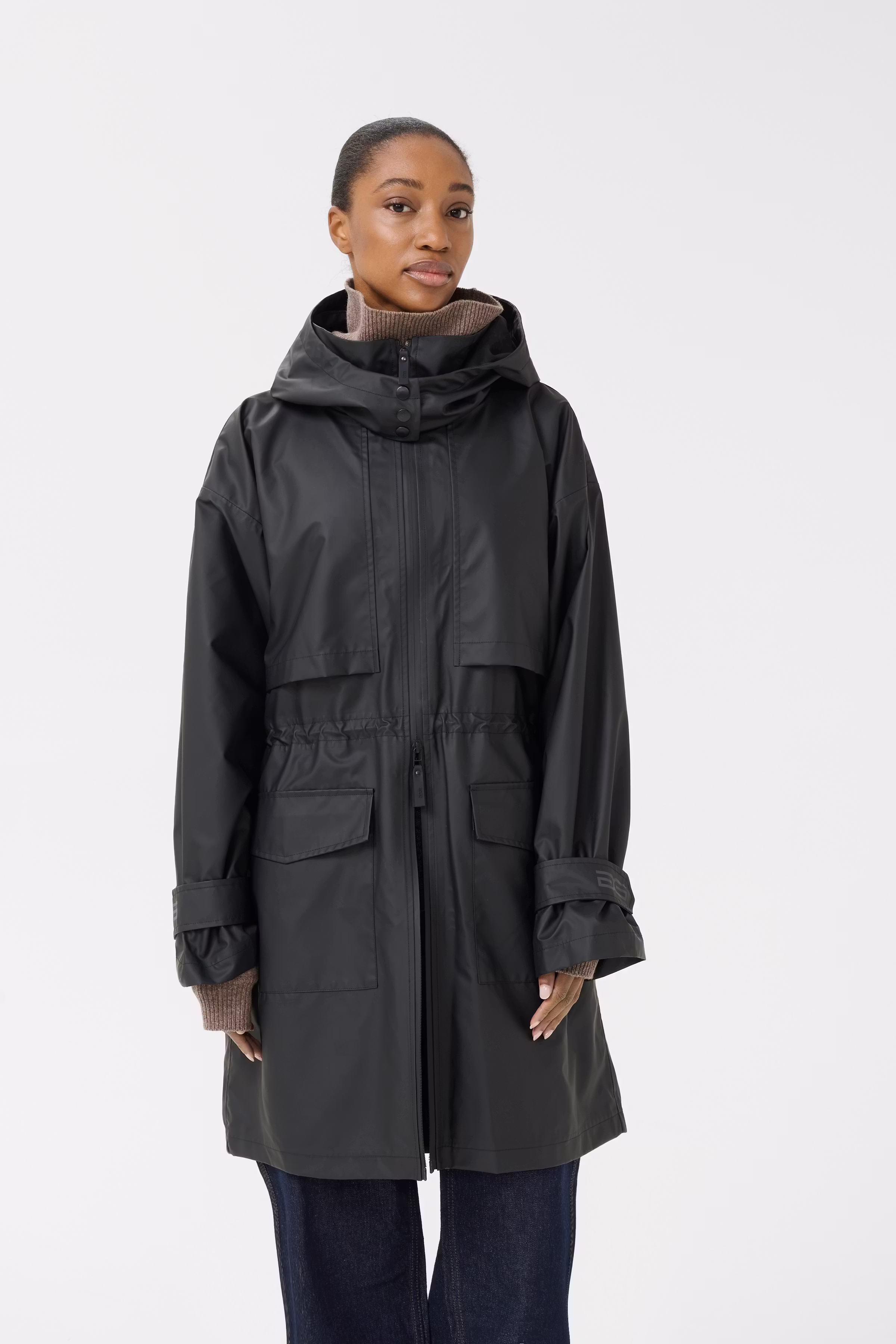 GZkila Coat LOOKBOOK FRONT 10910328-100017