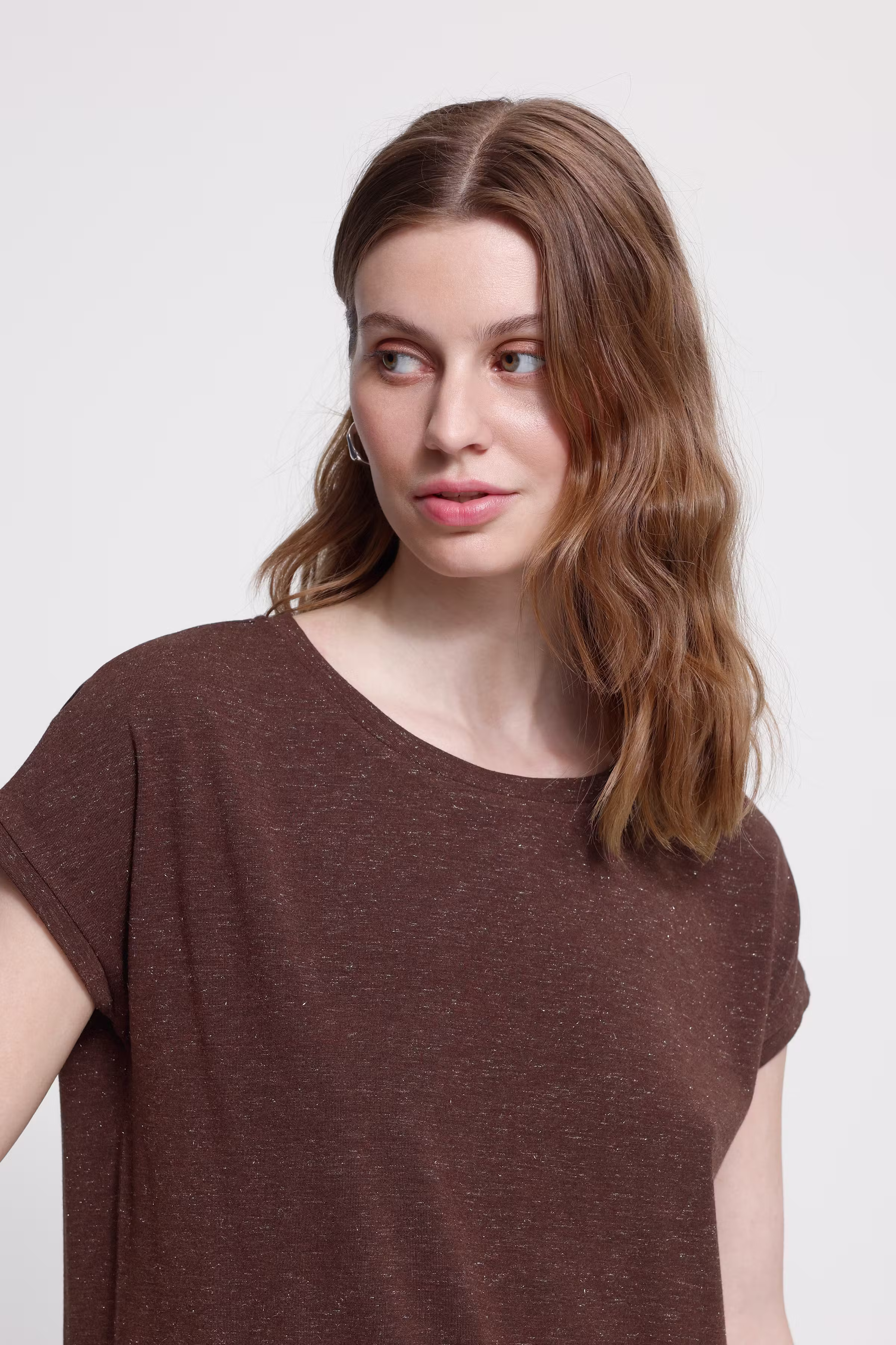 IHREBEL T-shirt LOOKBOOK DETAIL 20109945-191419