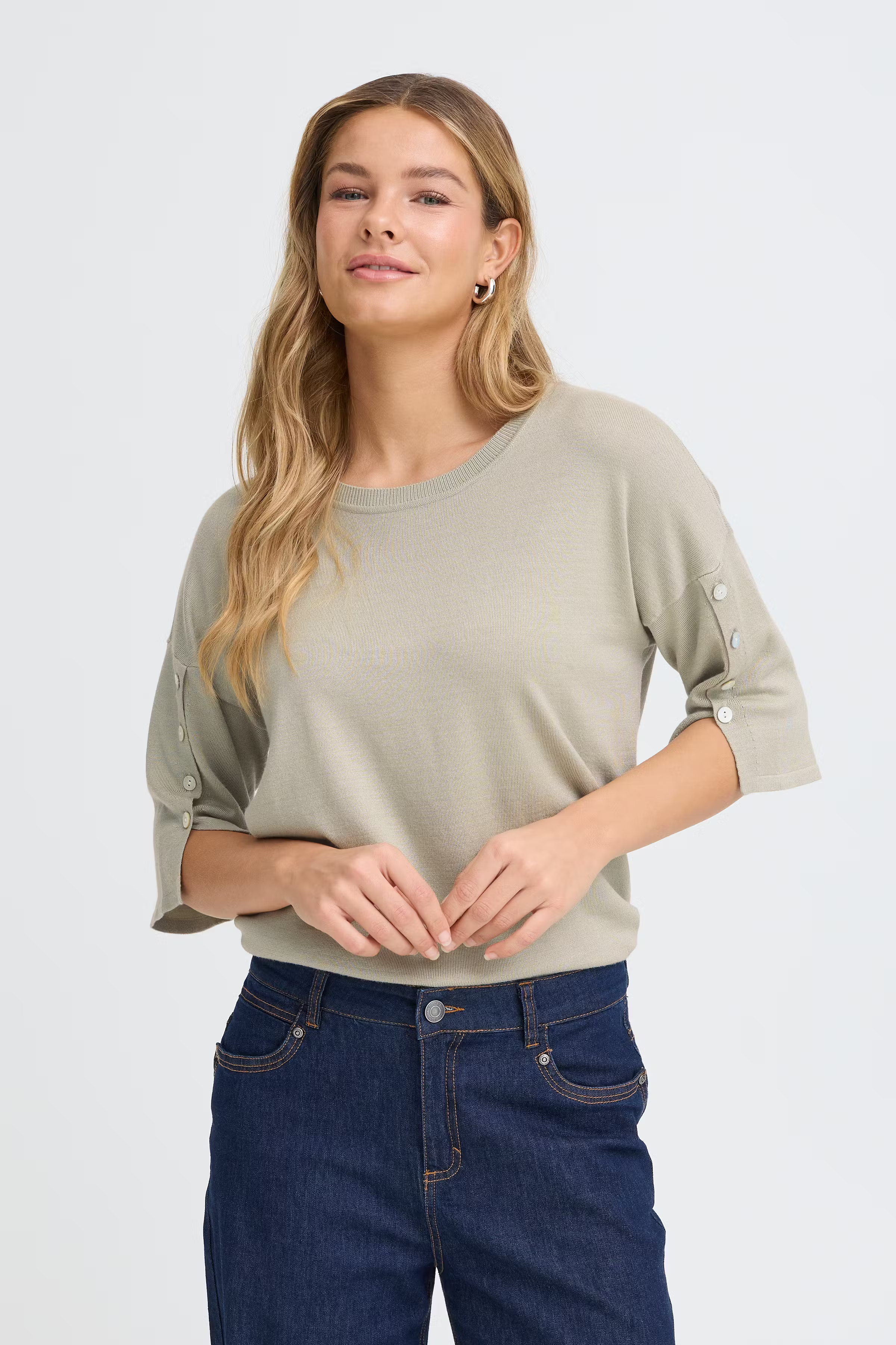 FRBESMOCK Pullover LOOKBOOK FRONT 20617865-160110