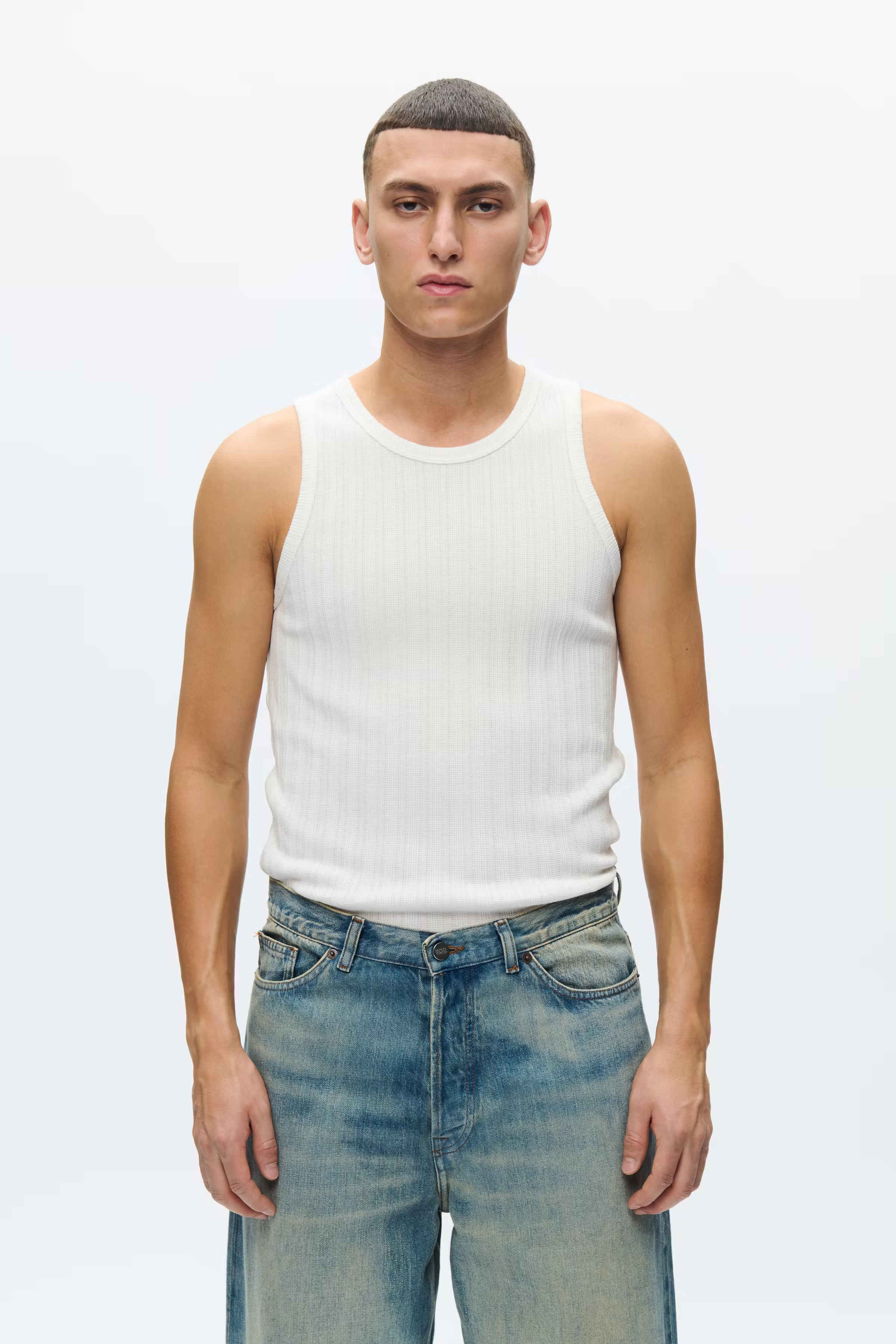 WWTank Top LOOKBOOK FRONT 30252005-114300