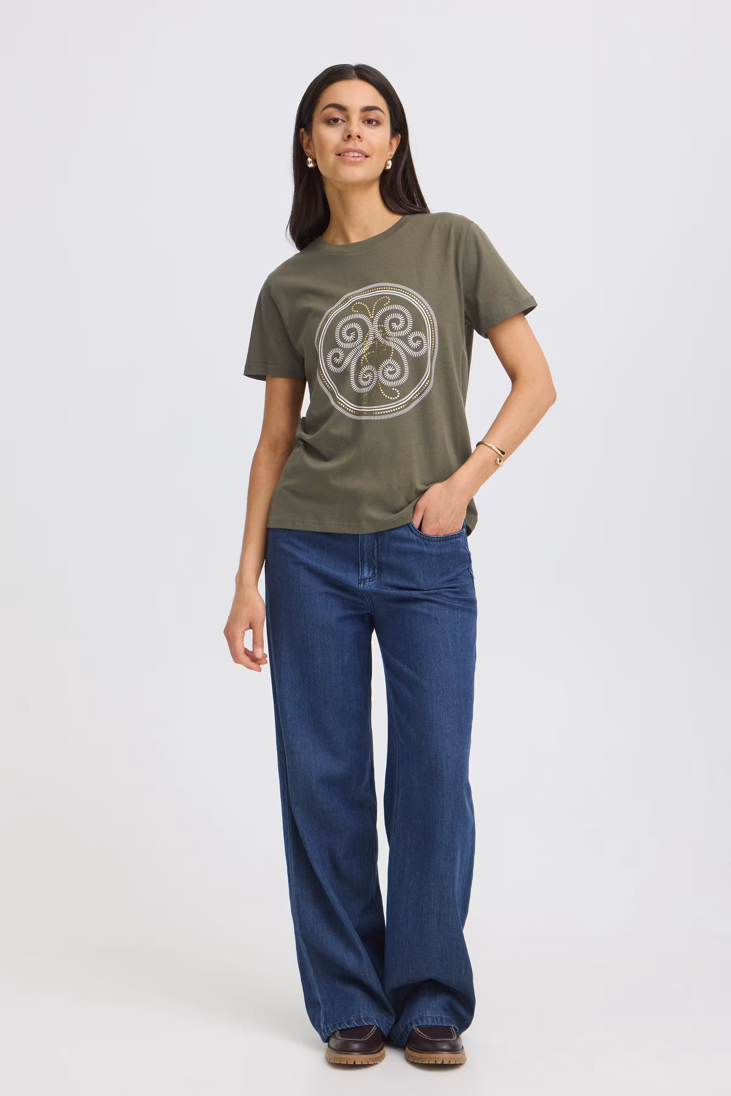 FRZARY T-shirt LOOKBOOK FRONT 20618107-900014489