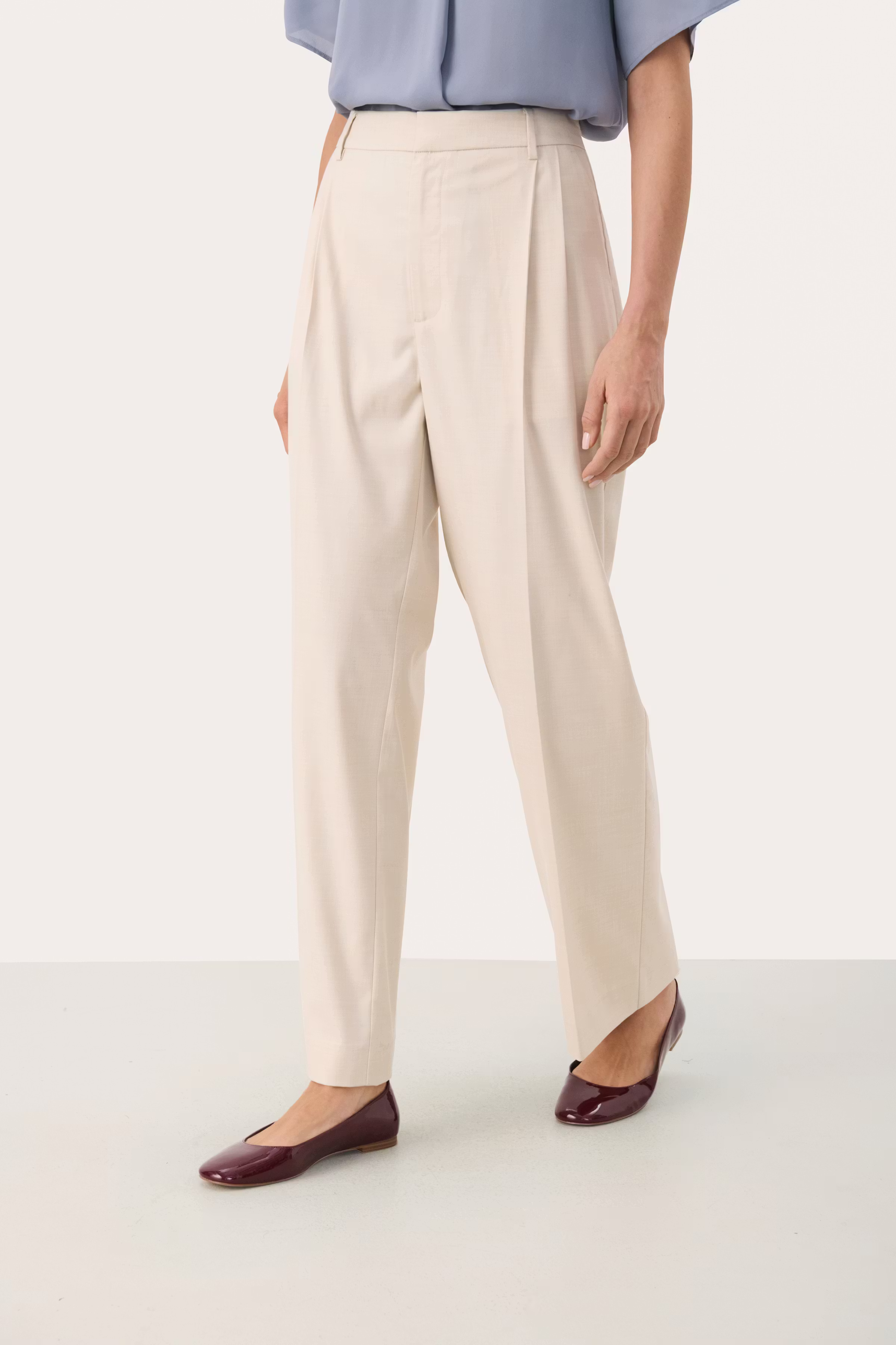 CherraPW Hose LOOKBOOK FRONT 30310069-120304