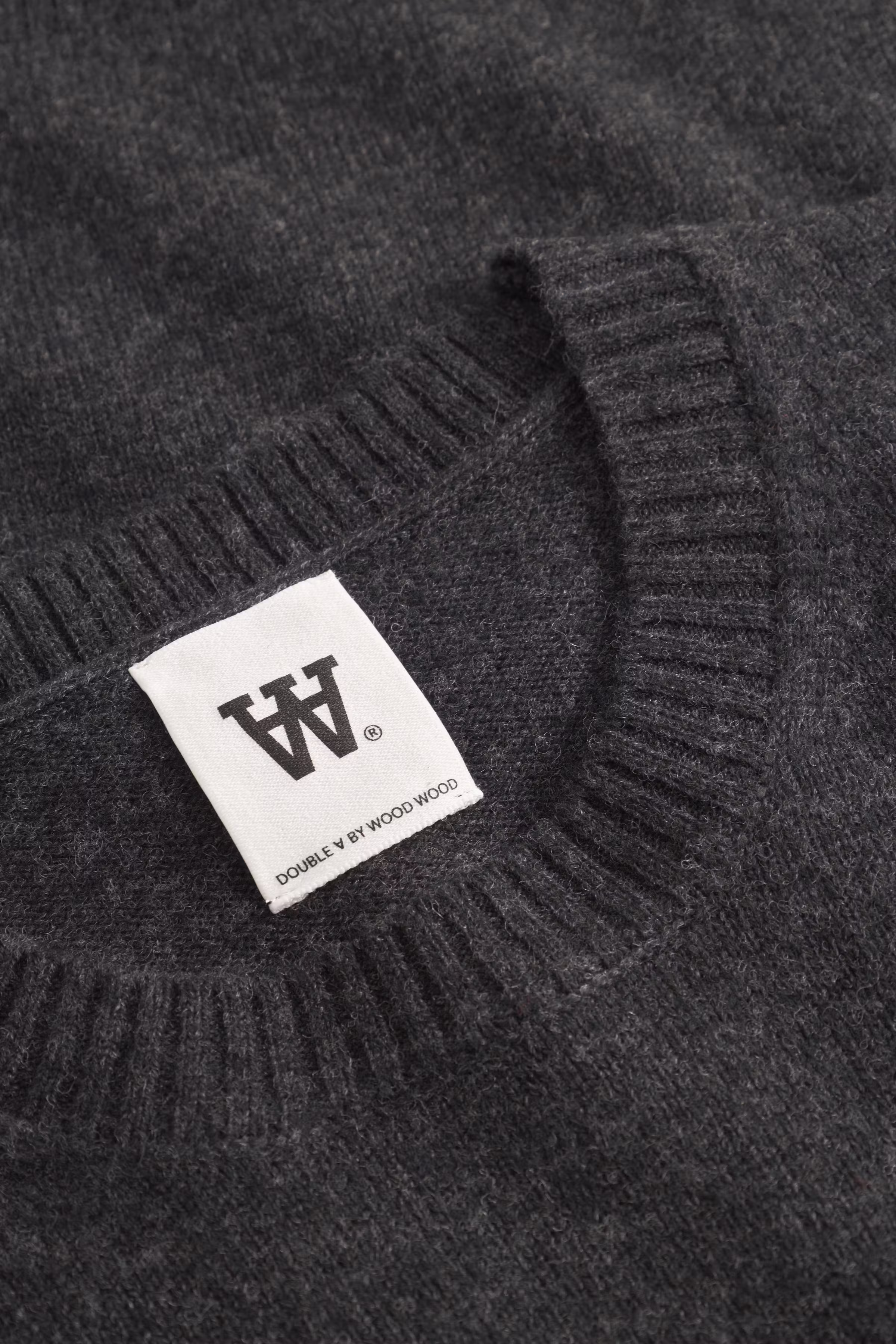 WWTay Lambswool Pullover PACK DETAIL 30251382-193911