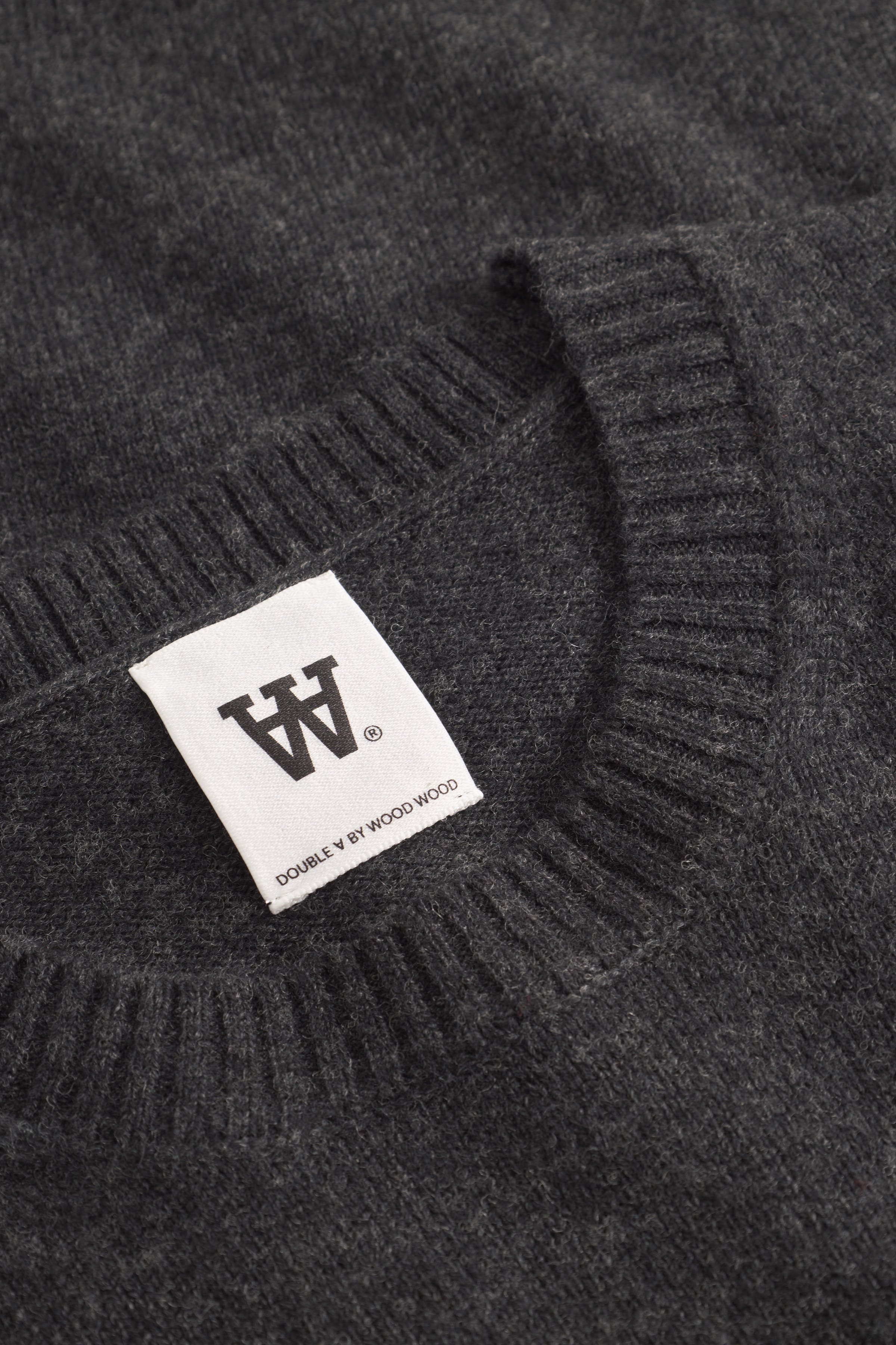 WWTay Lambswool Pullover PACK DETAIL 30251382-193911