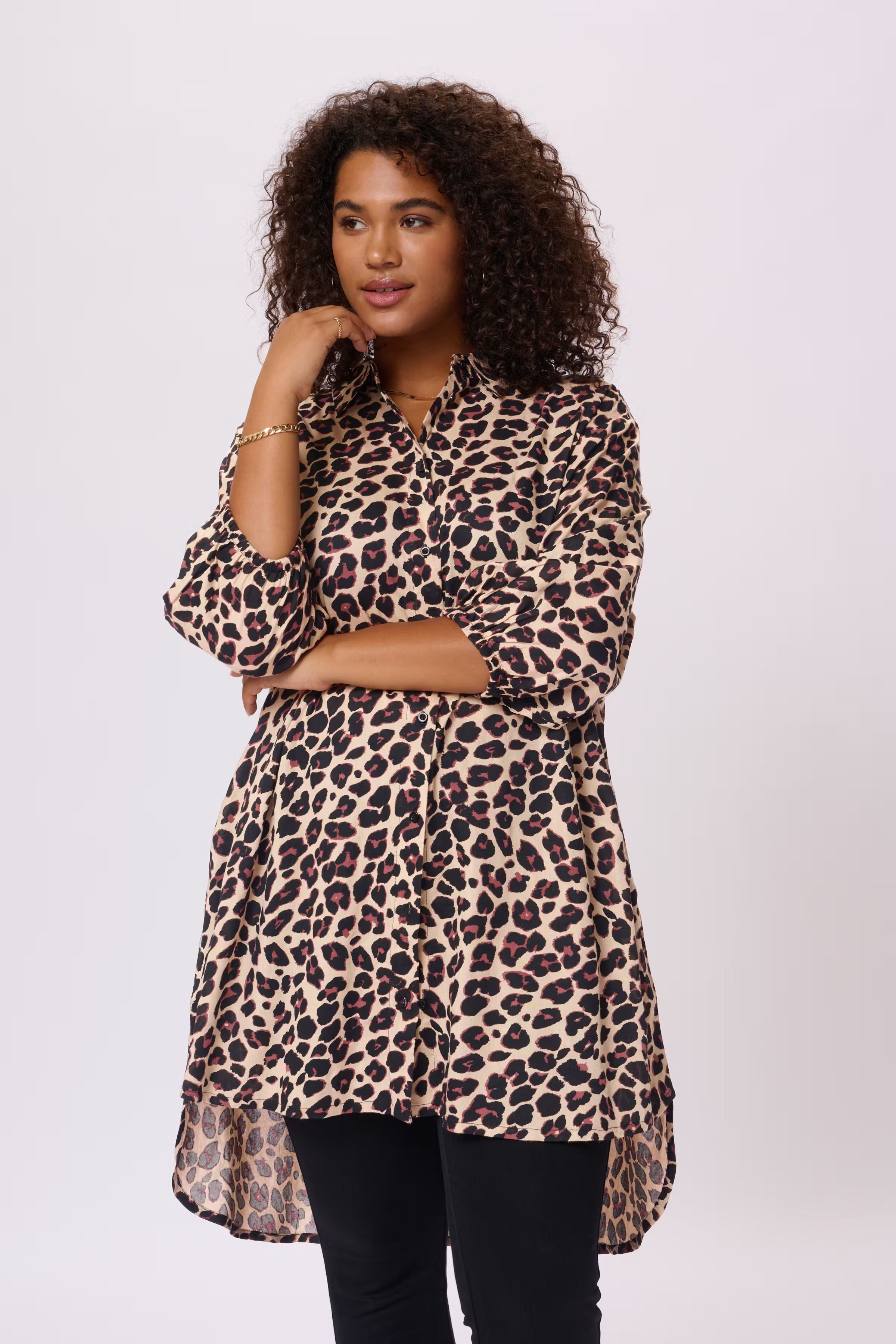 KCsonna Leopardskjorte LOOKBOOK FRONT 10581447-104451