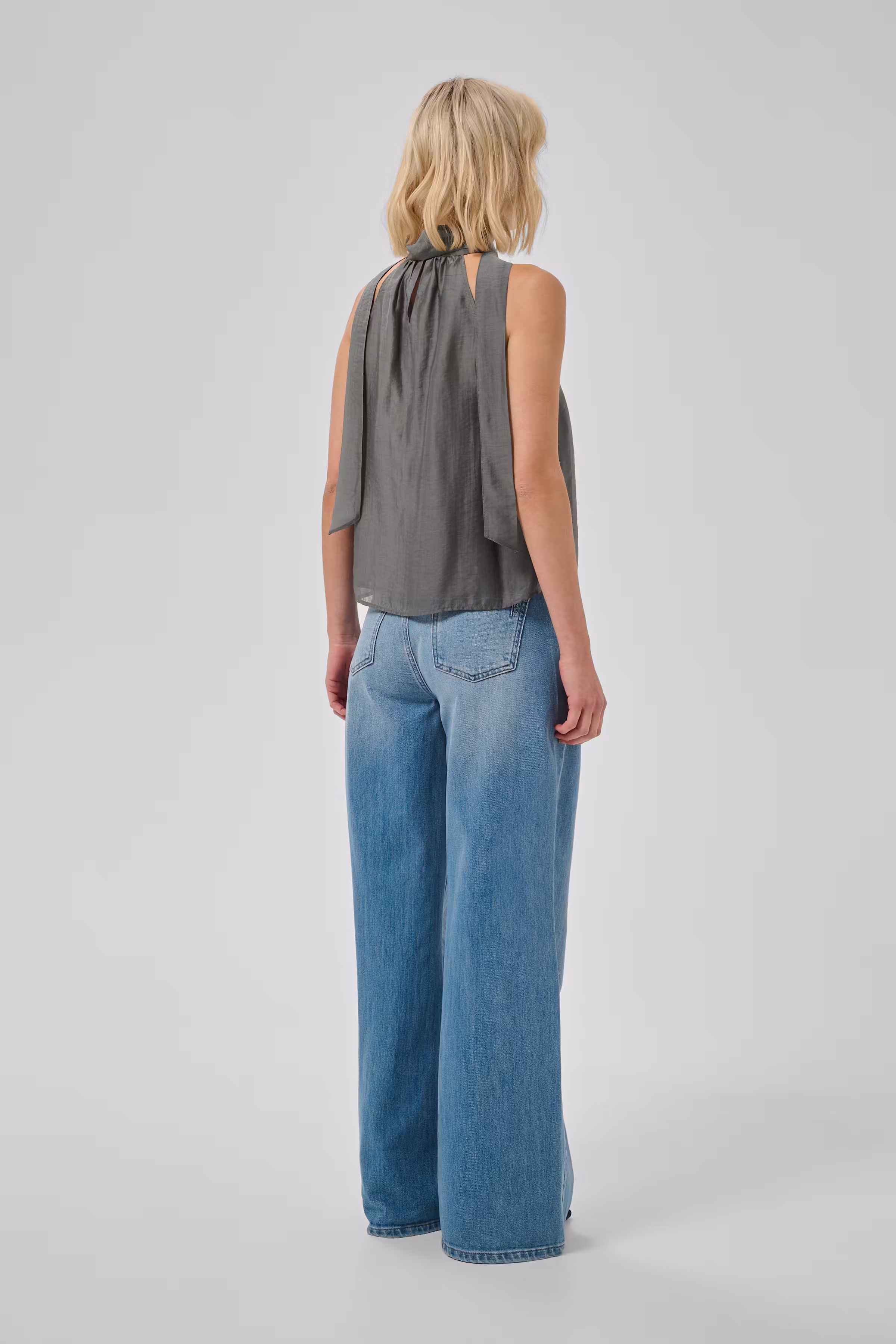 MWSmilla Top LOOKBOOK BACK 10705718-193906