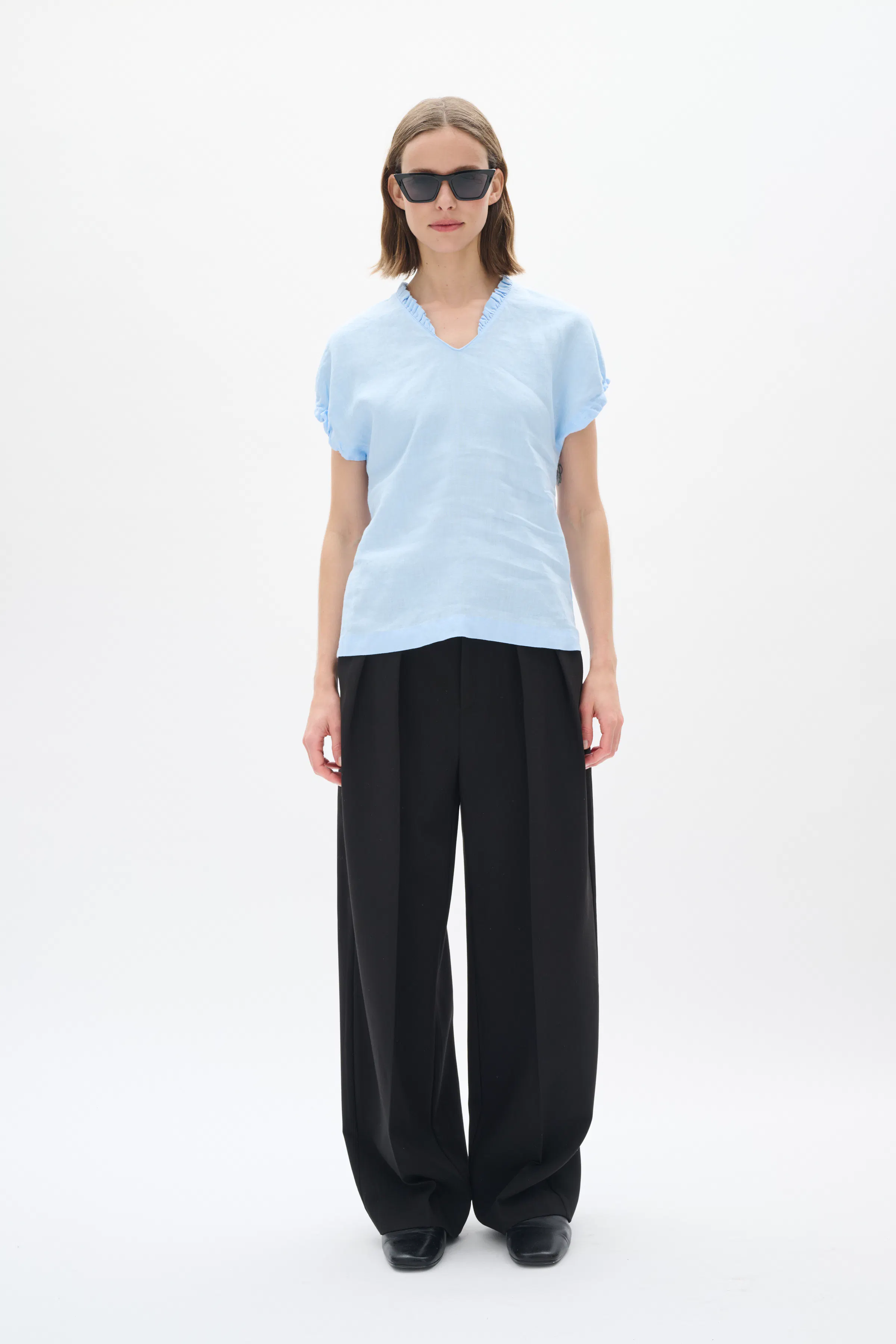 RigittaIW Leinen Top LOOKBOOK FRONT 30110342-154031