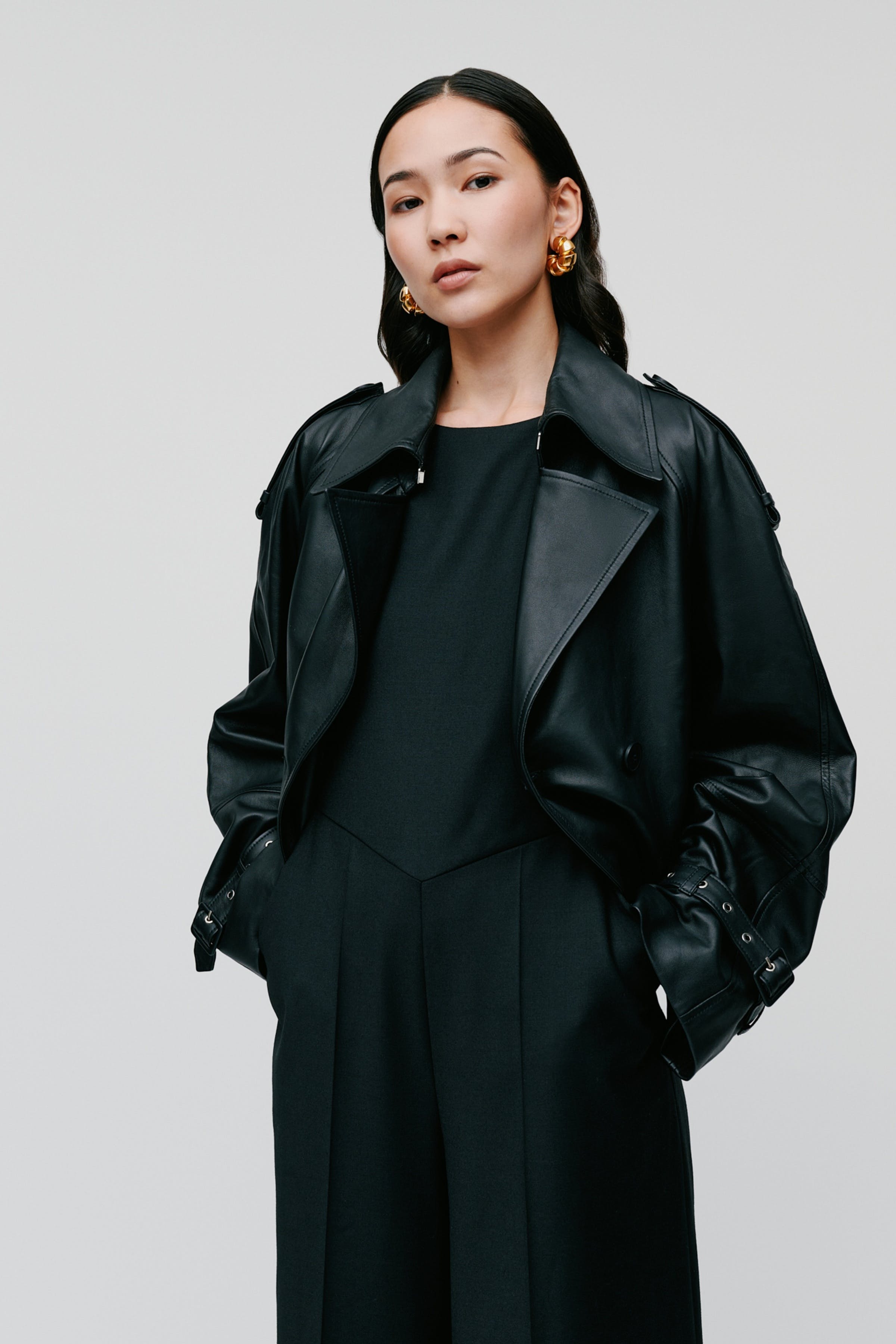 IOLUNA Outerwear LOOKBOOK FRONT 30600686-BK999