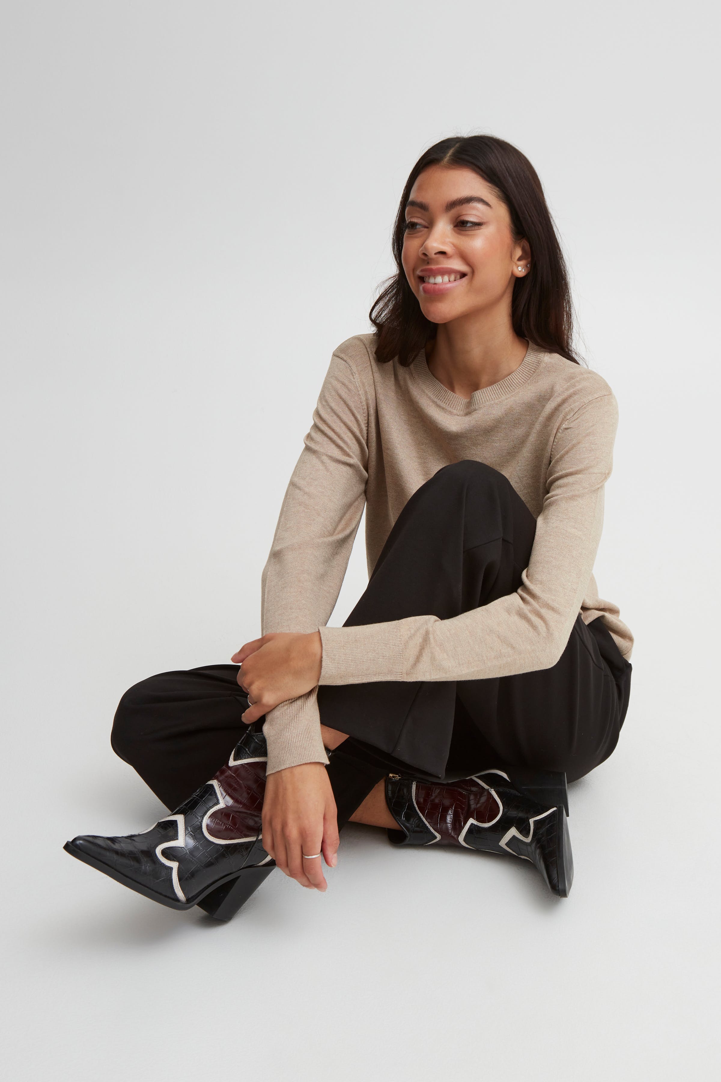 BYRIZETTA Trousers LOOKBOOK DETAIL 20812847-200451