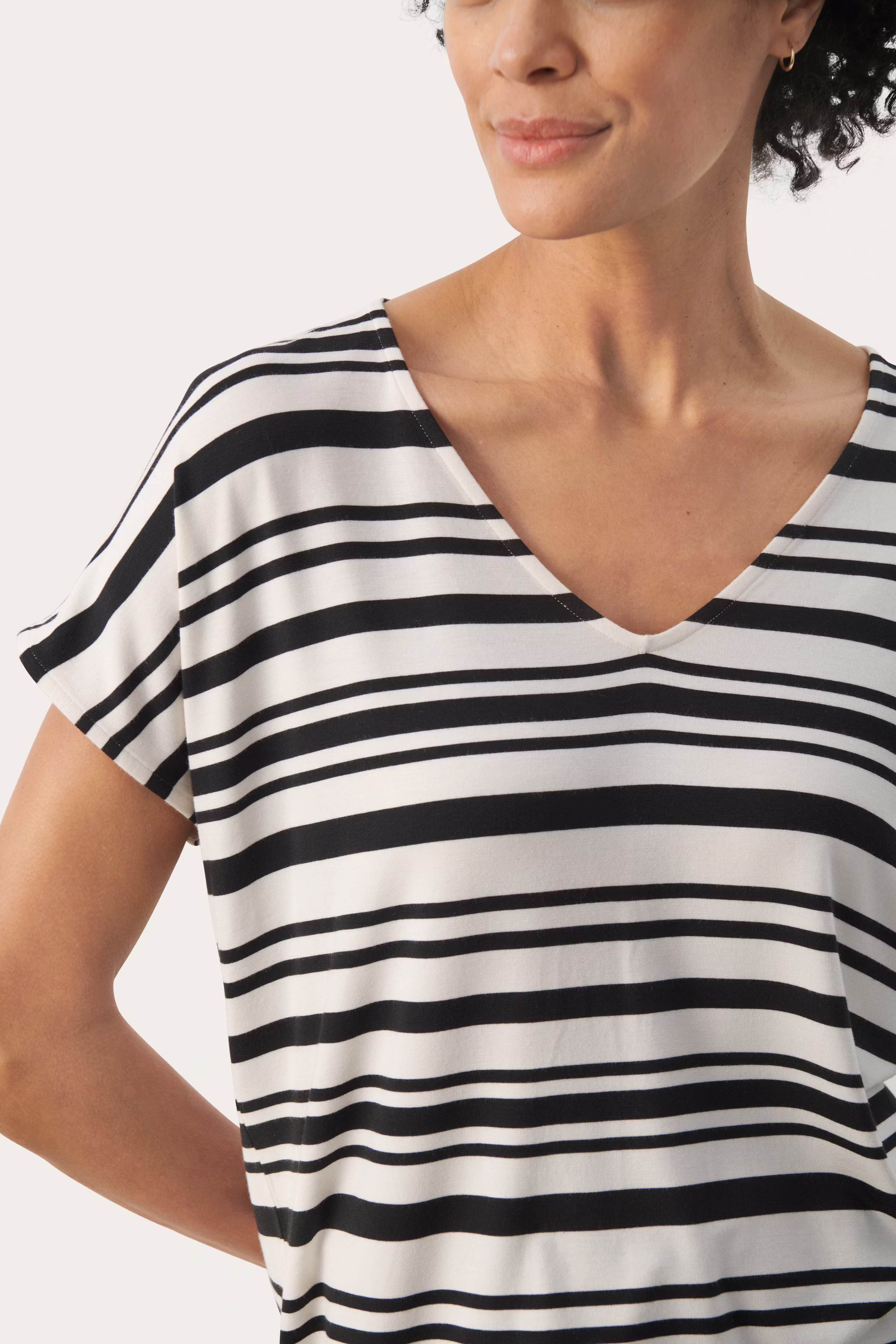 HaluaPW T-shirt LOOKBOOK DETAIL 30308753-302920