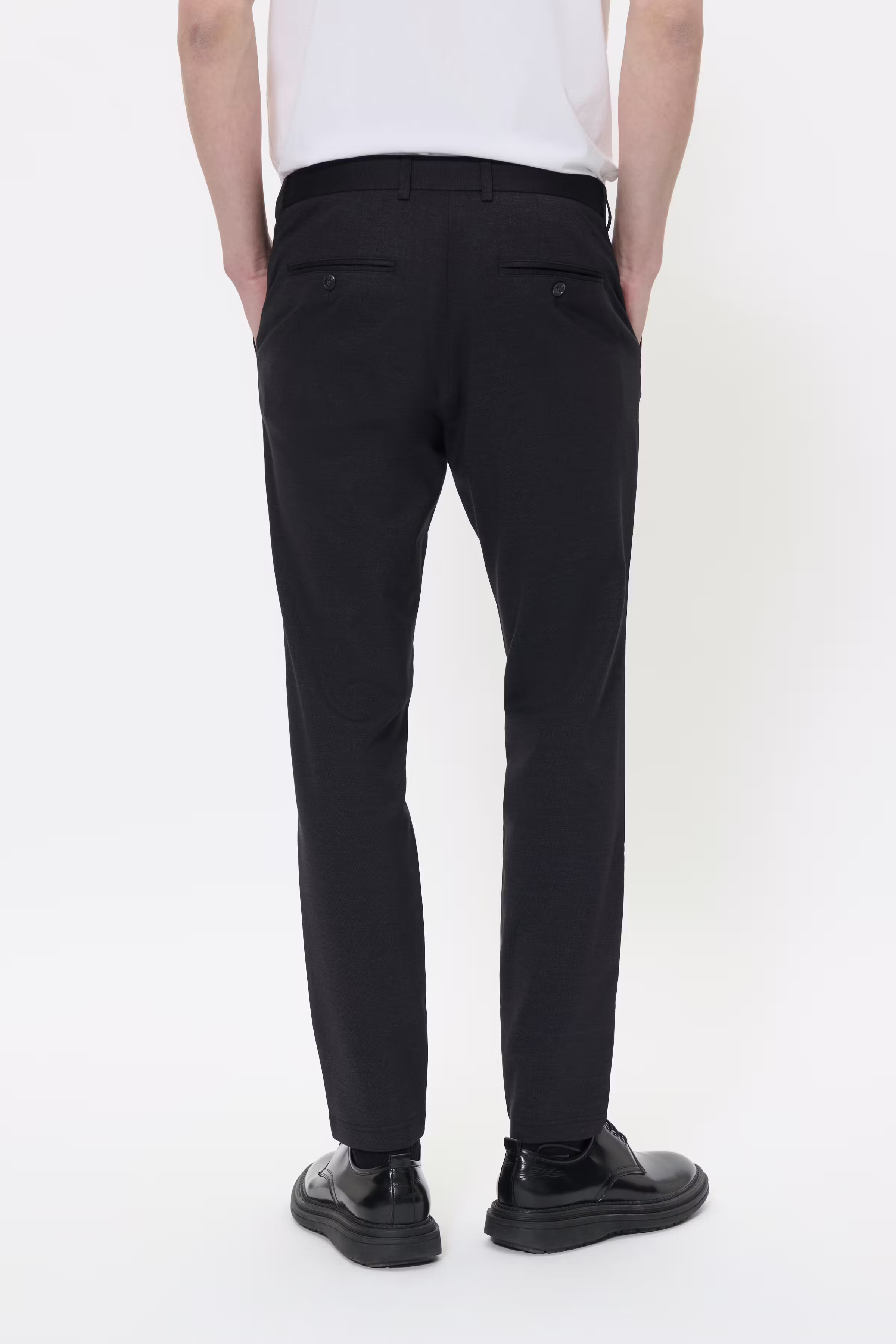 MAliam Broek LOOKBOOK BACK 30206302-300275