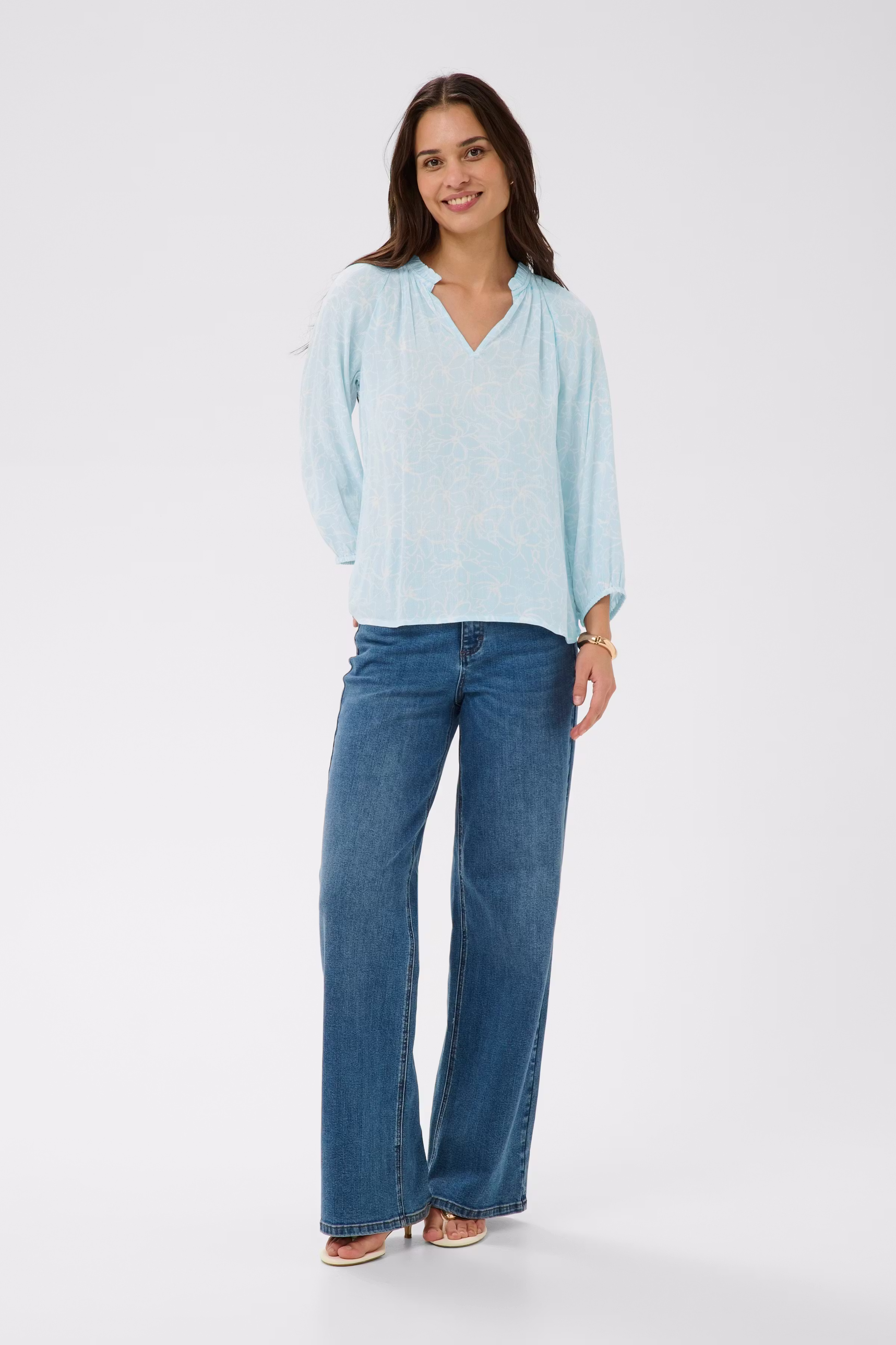 KAtine Bluse LOOKBOOK FRONT 10510168-109246