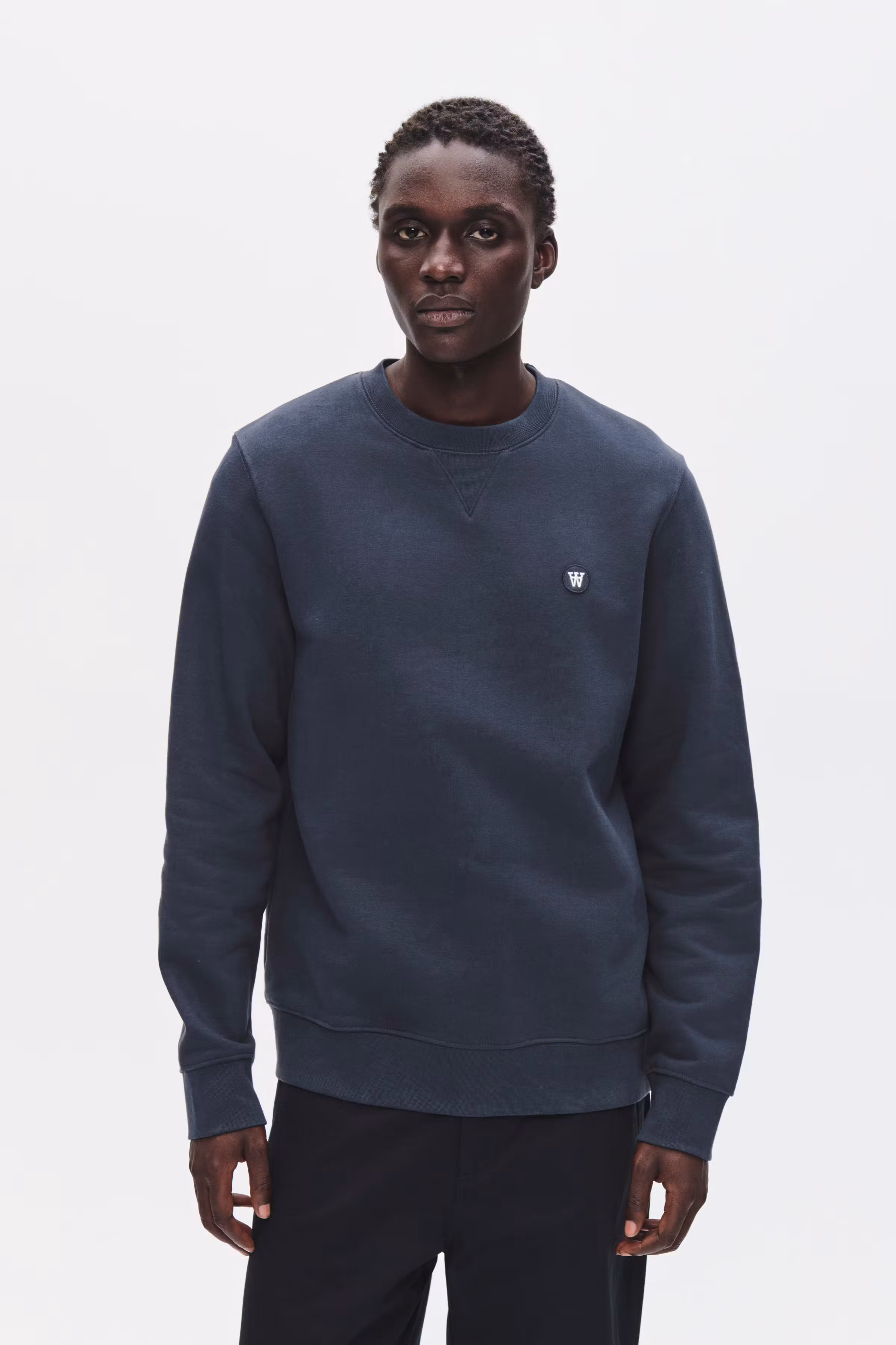 WWTye Sweatshirt LOOKBOOK FRONT 30251378-194009
