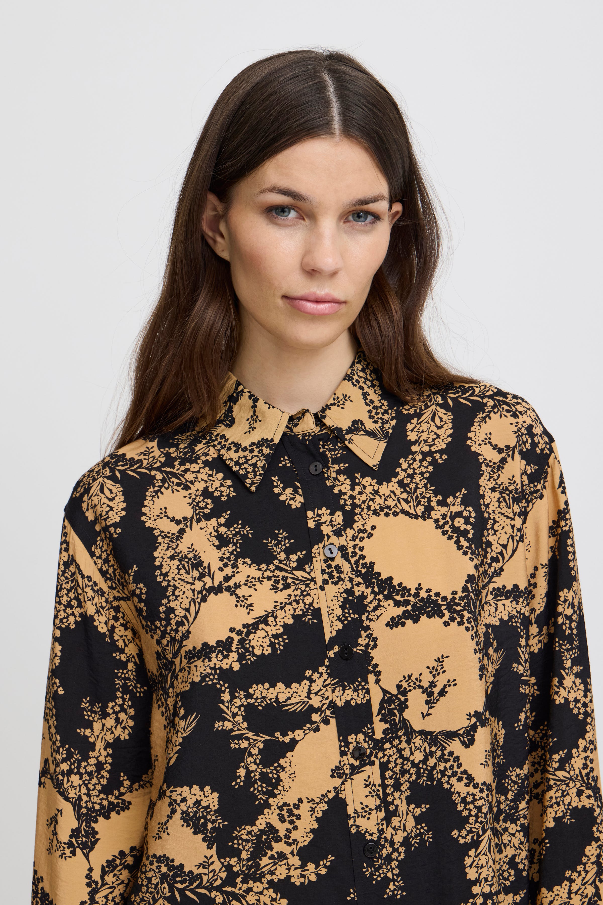 IHUTTARA Chemise LOOKBOOK DETAIL 20121893-203708