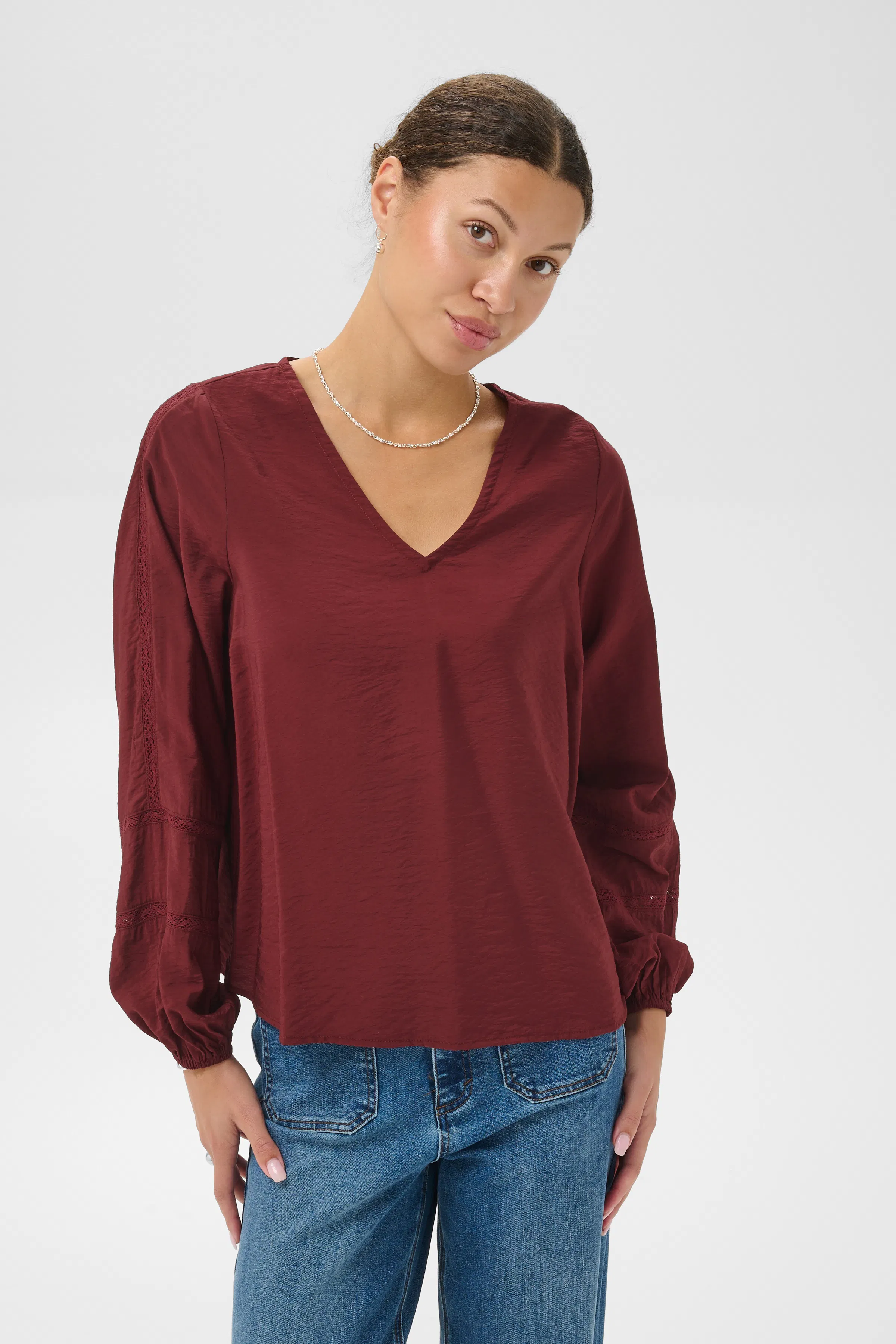 KAhailey Bluse LOOKBOOK FRONT 10512502-191525