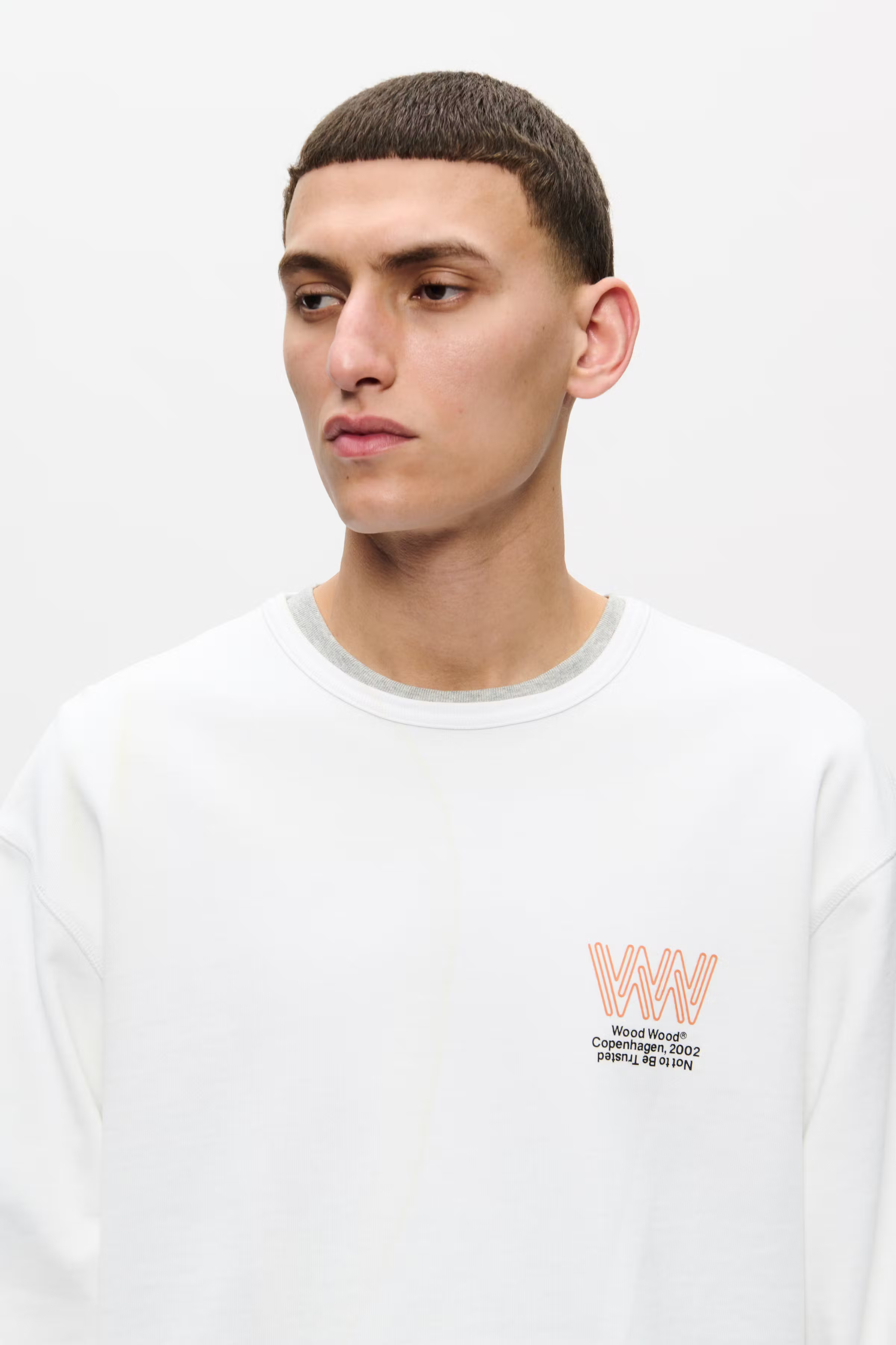WWRyan Sweatshirt LOOKBOOK DETAIL 30251563-110601